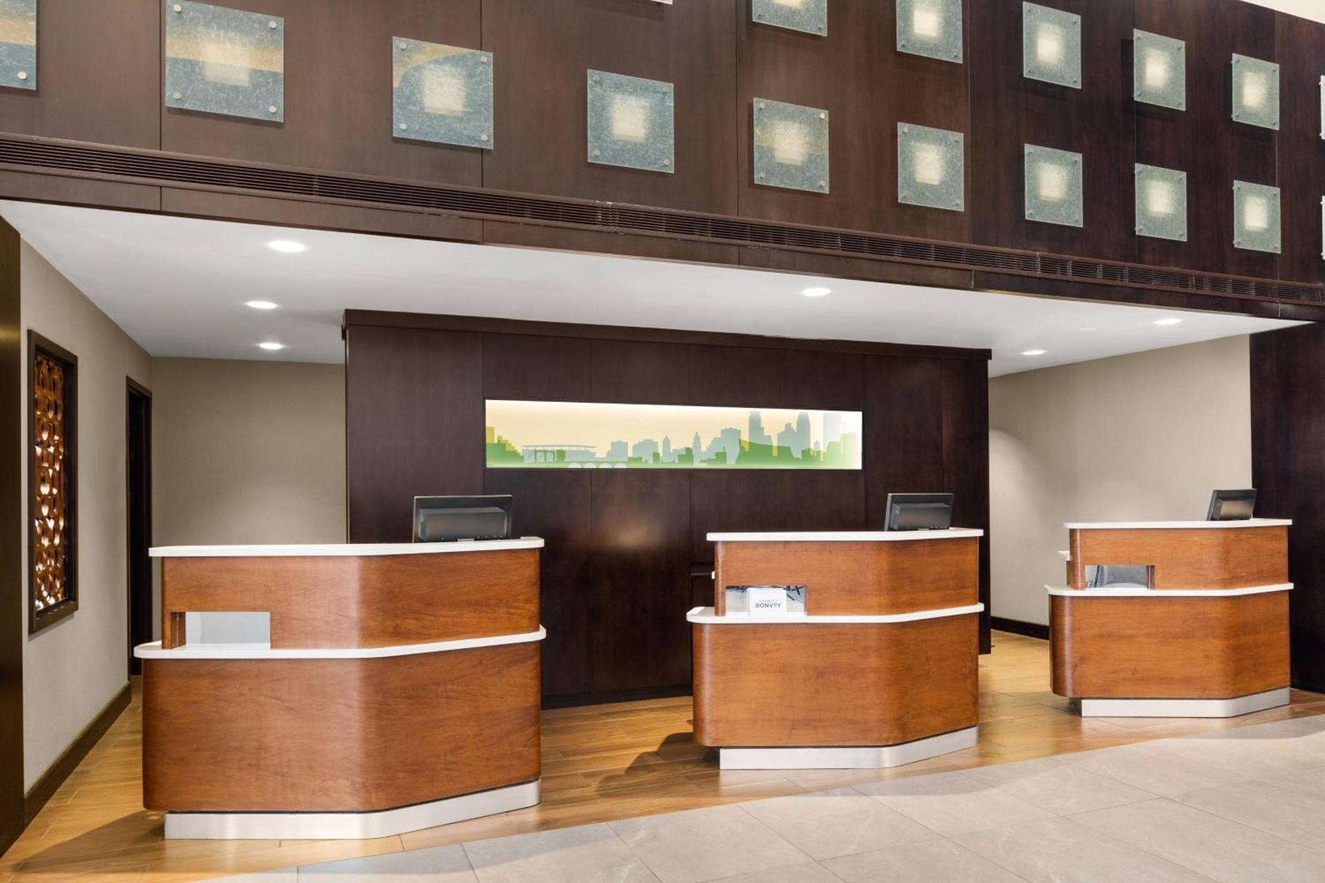 Courtyard by Marriott Minneapolis Downtown photo 11