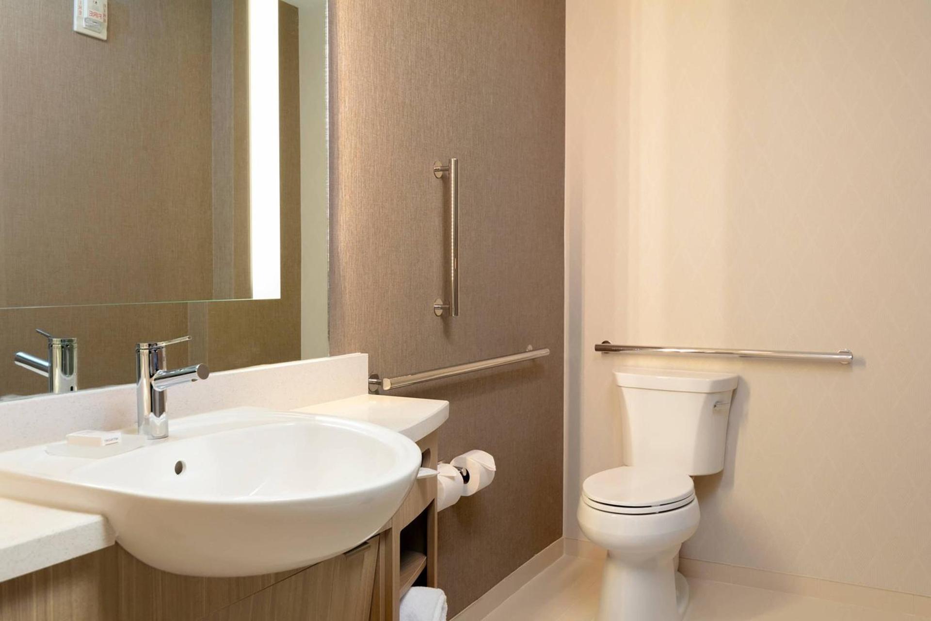 SpringHill Suites by Marriott Cape Canaveral Cocoa Beach photo 25