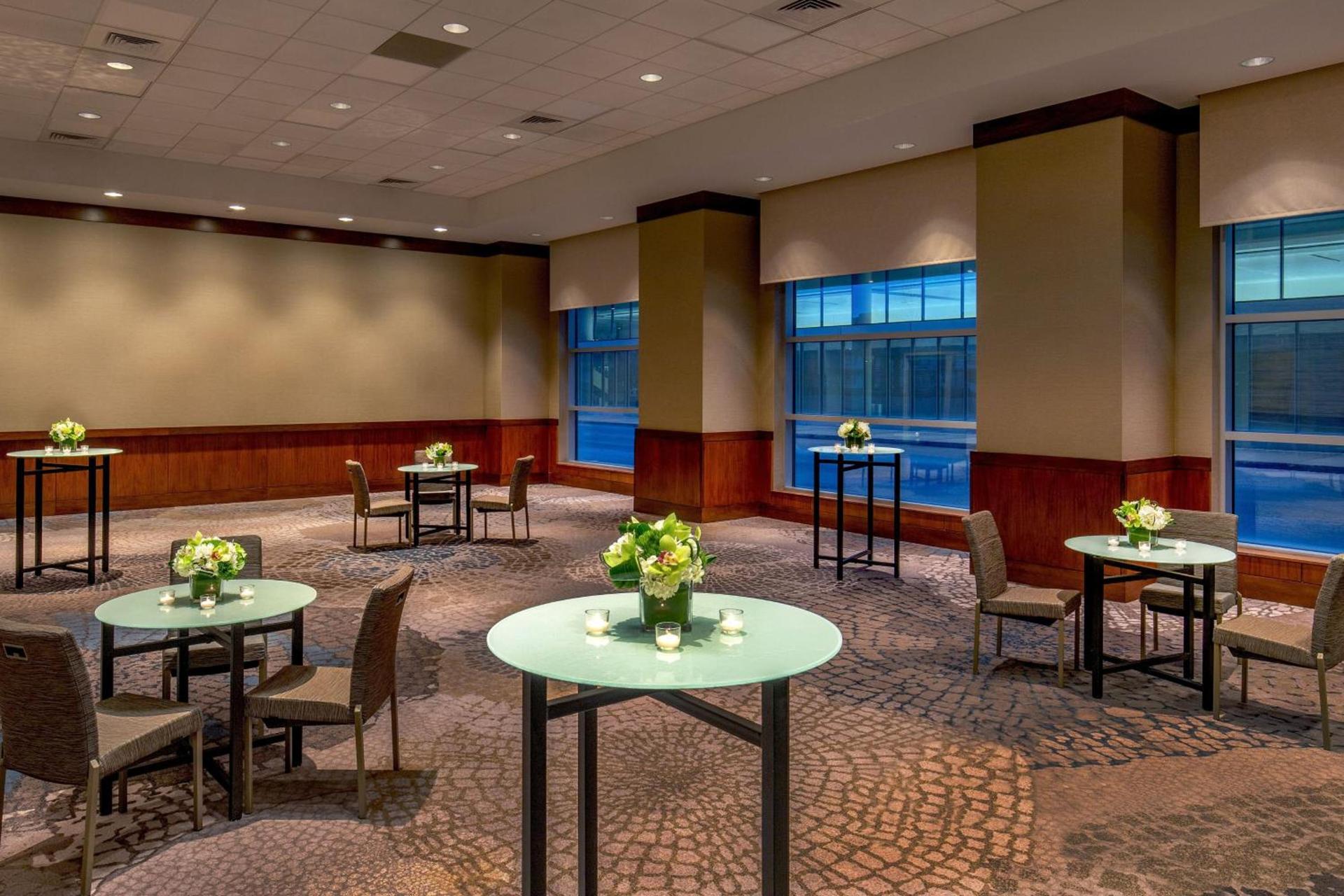 The Westin Boston Seaport District photo 90