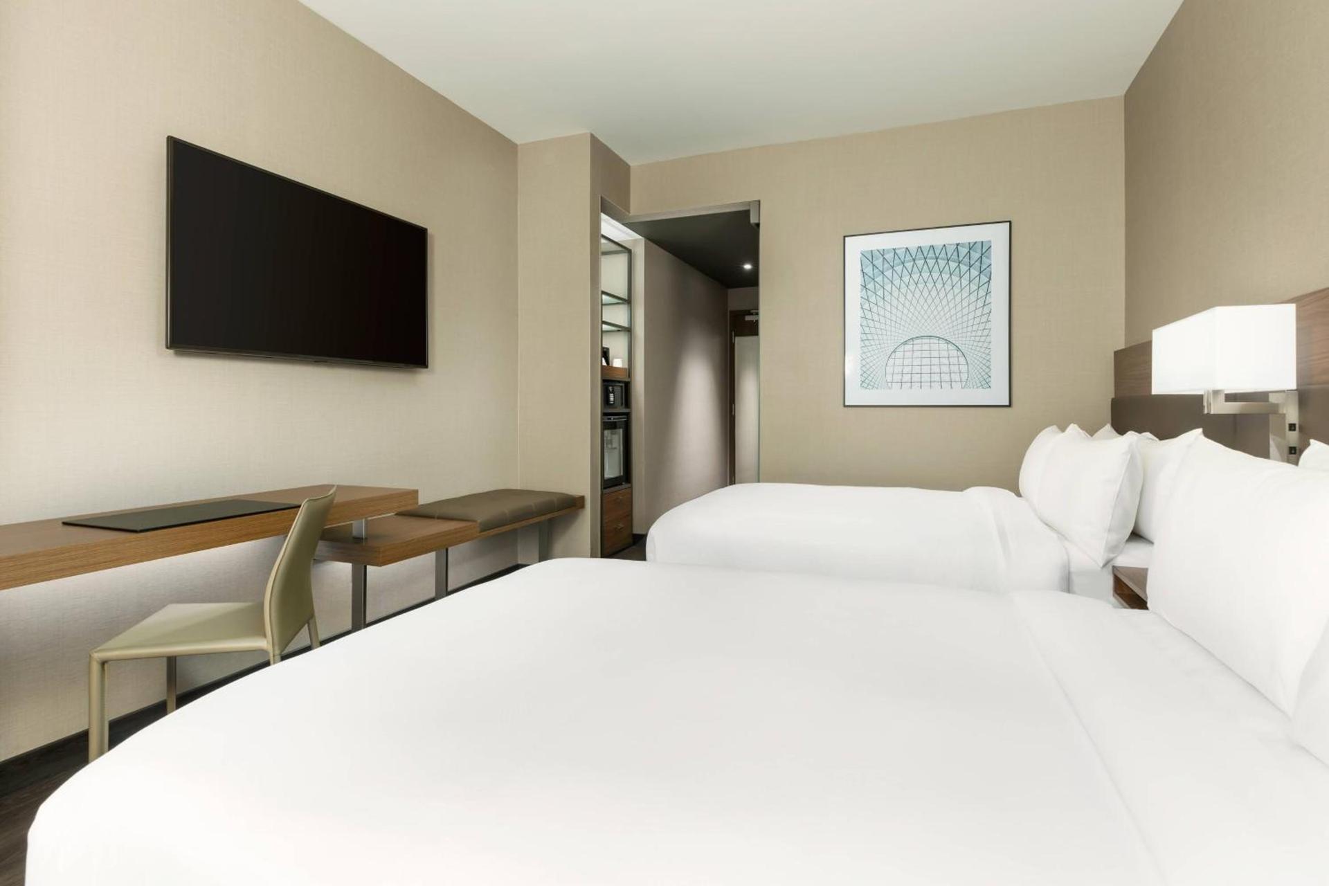 AC Hotel by Marriott New York Times Square photo 13