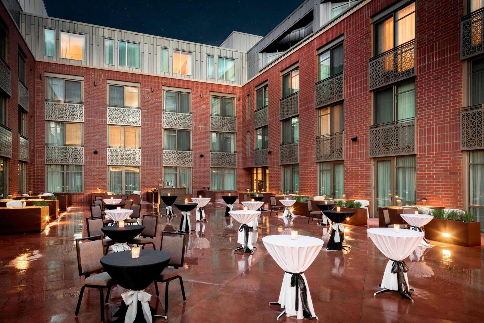 The Elizabeth Hotel, Autograph Collection photo 54