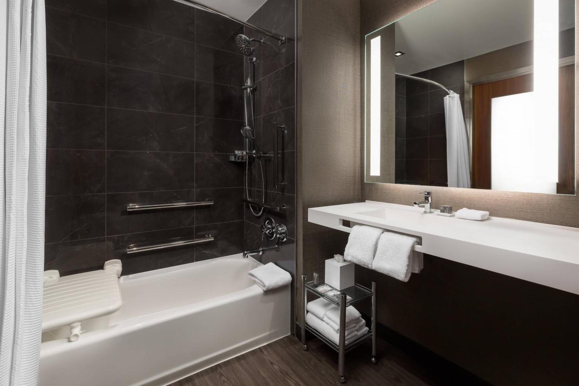 AC Hotel by Marriott New York Times Square photo 26
