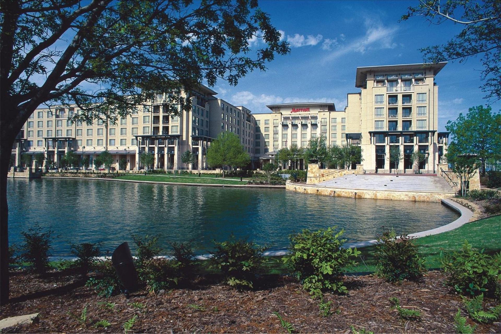 Dallas/Plano Marriott at Legacy Town Center photo 5