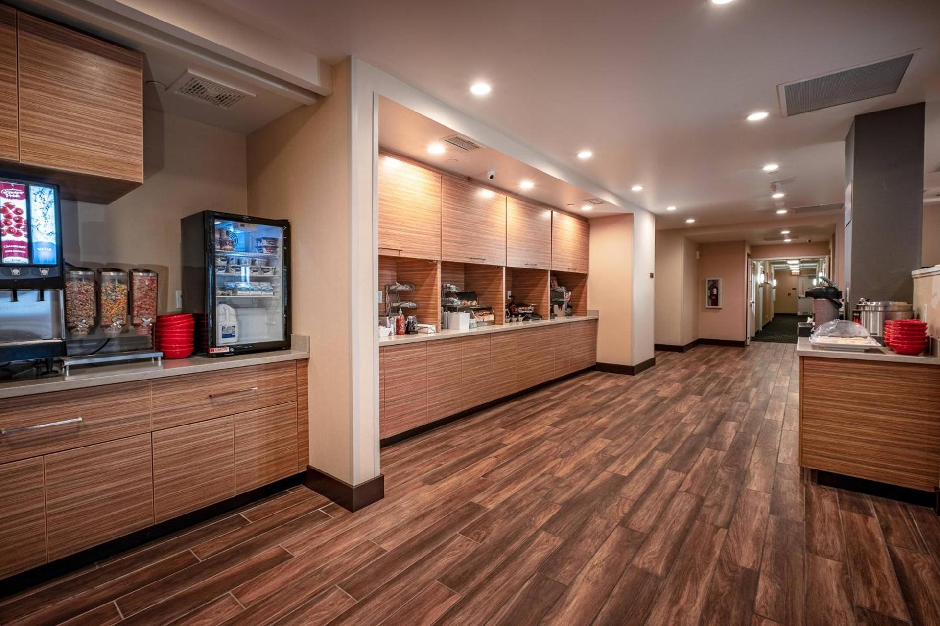 TownePlace Suites by Marriott Toledo Oregon photo 7