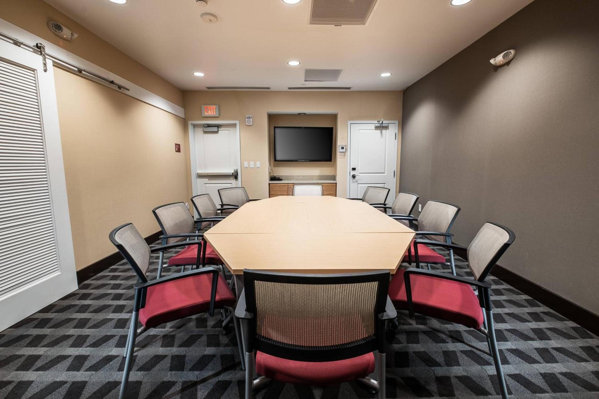 TownePlace Suites by Marriott Toledo Oregon photo 18