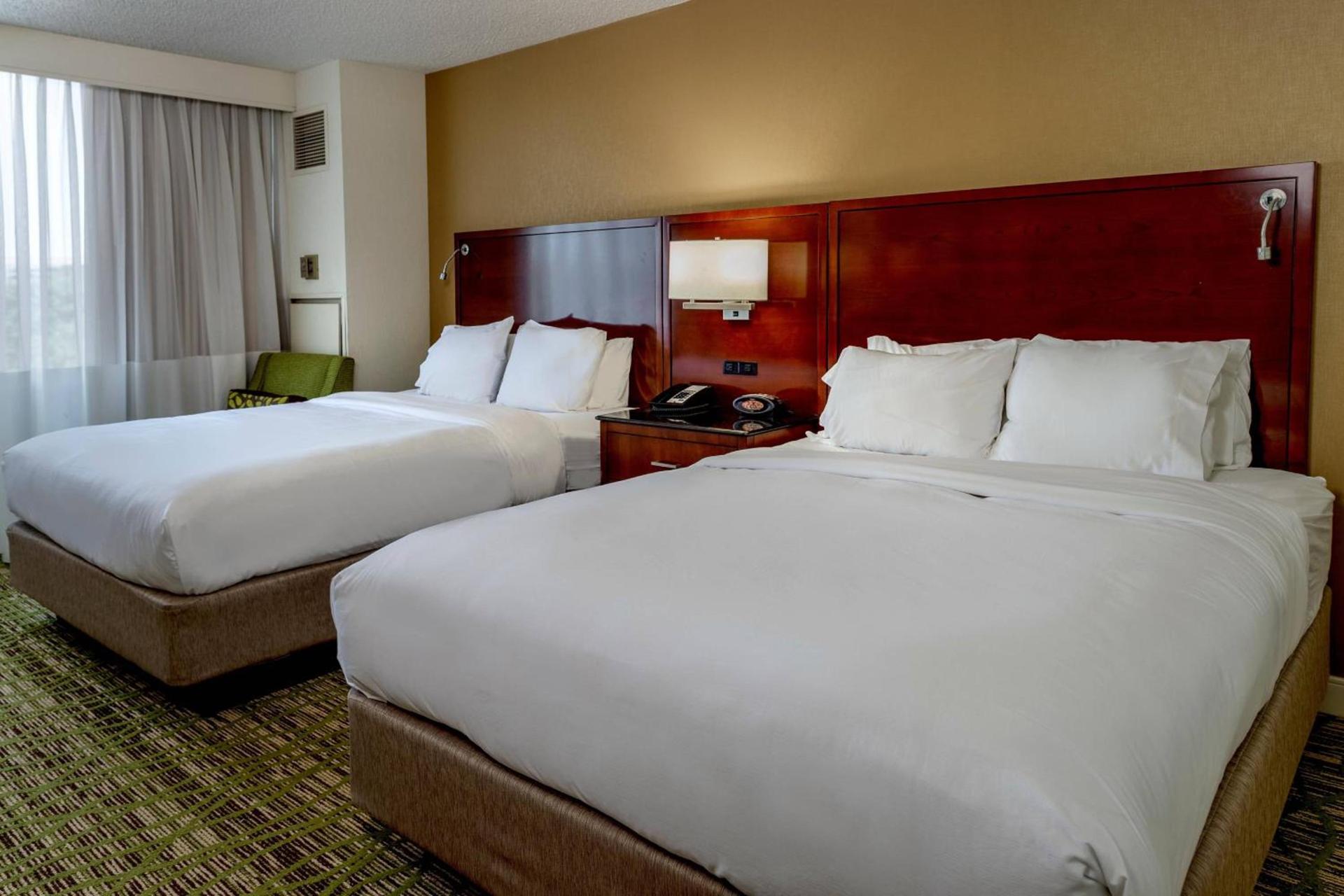 Marriott St. Louis West photo 5