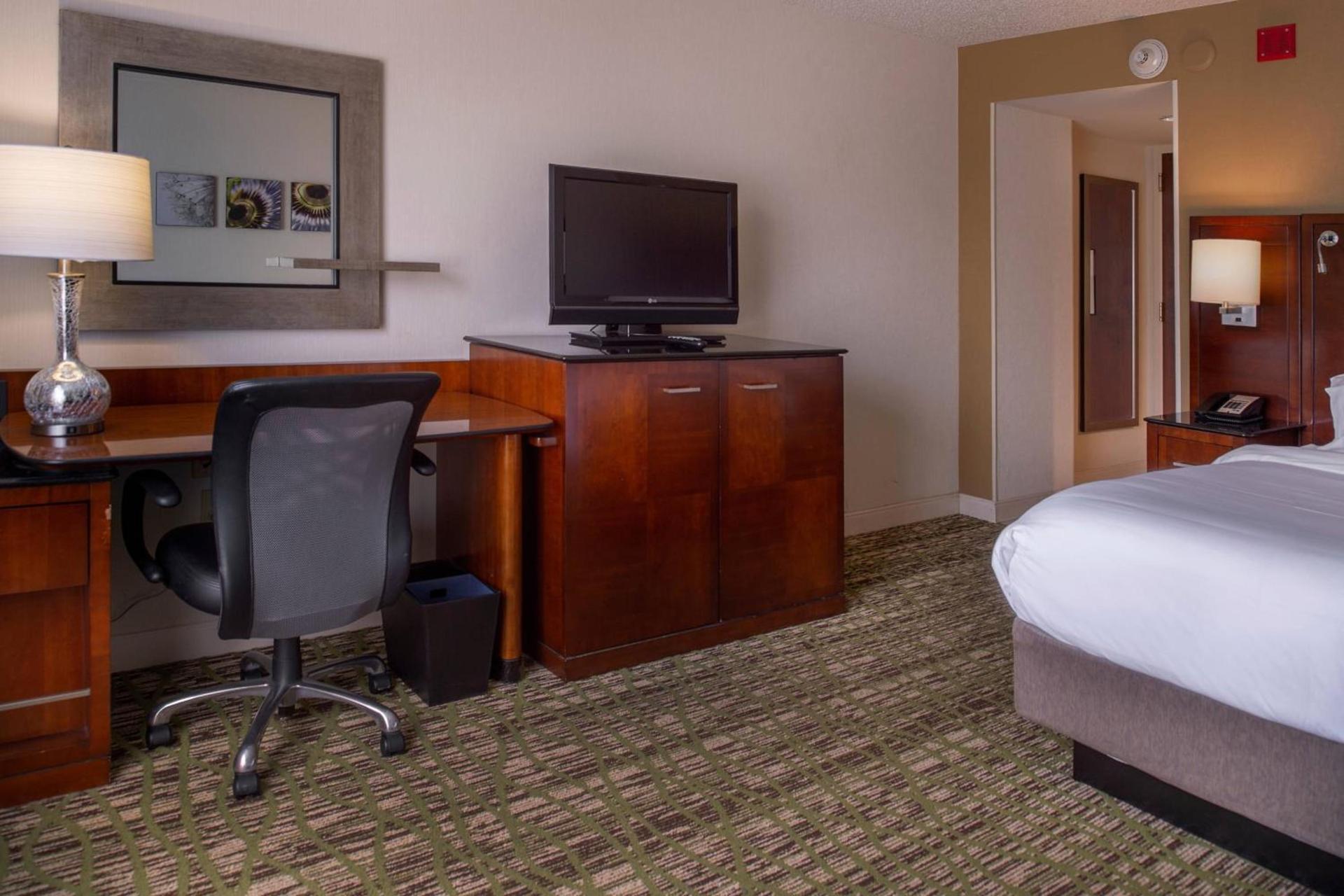 Marriott St. Louis West photo 11