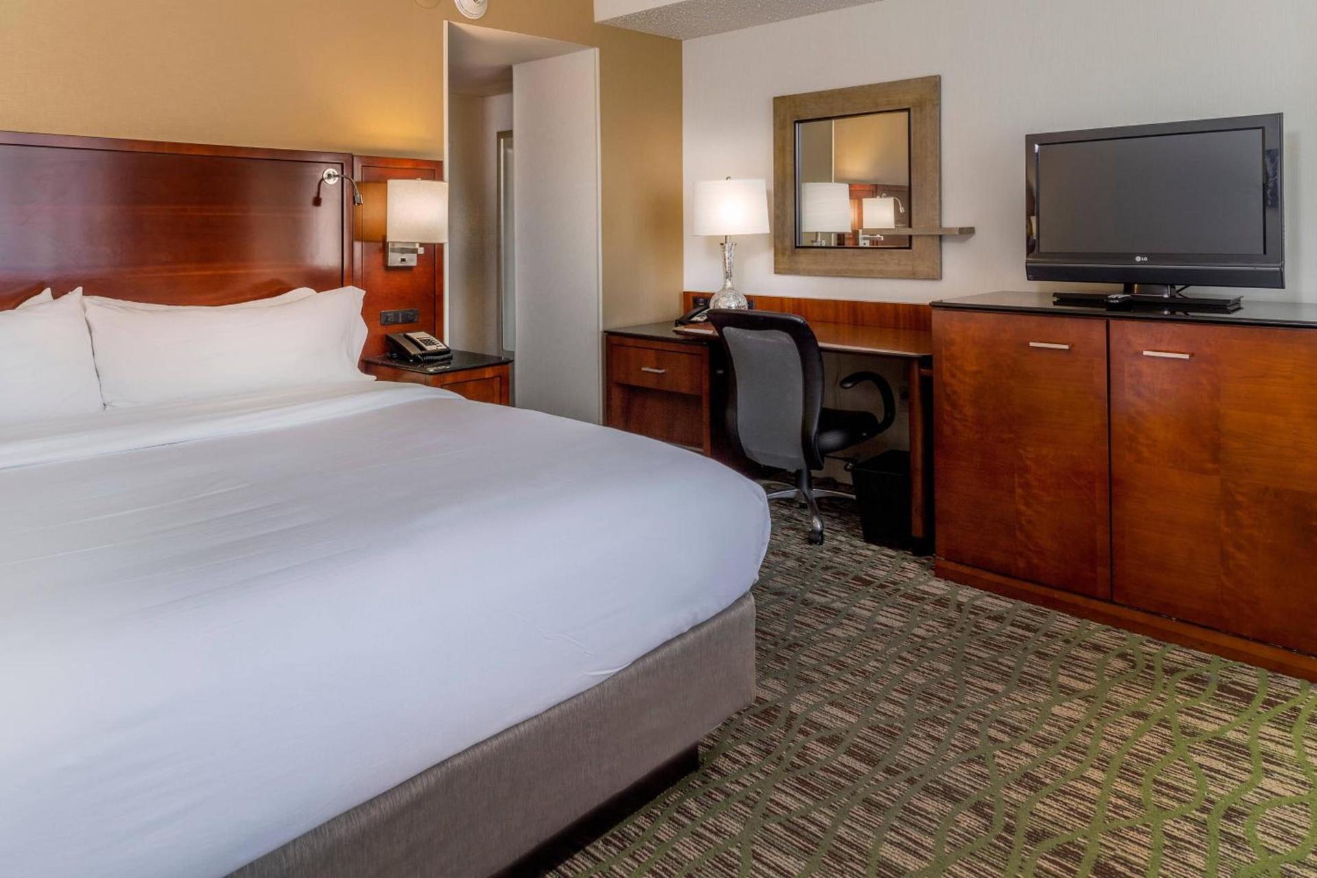 Marriott St. Louis West photo 17