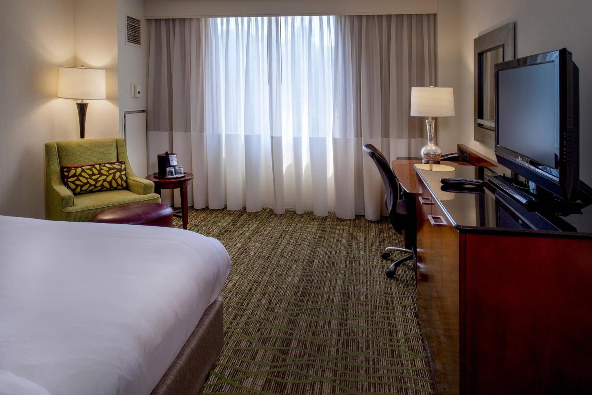 Marriott St. Louis West photo 19