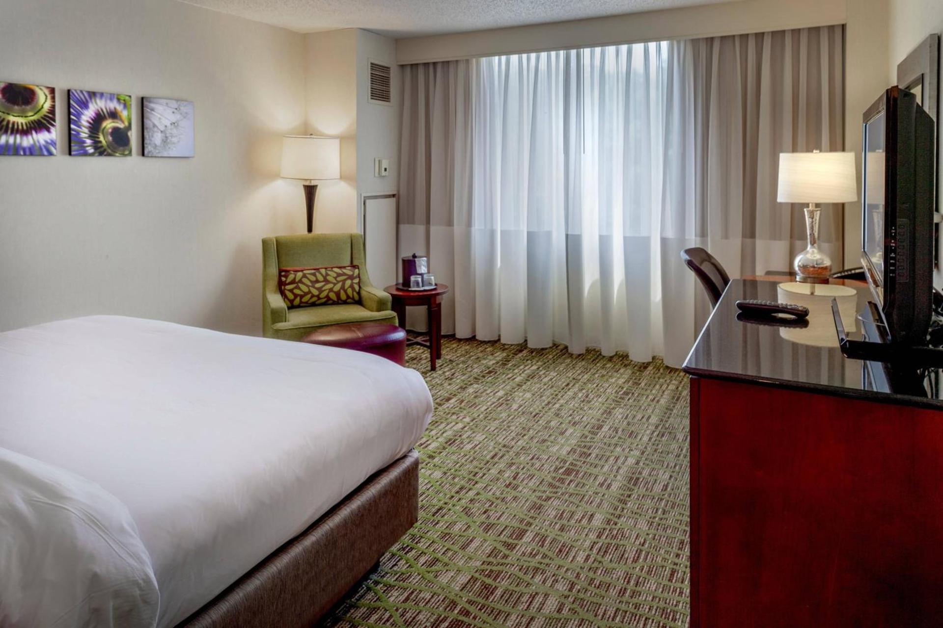 Marriott St. Louis West photo 18