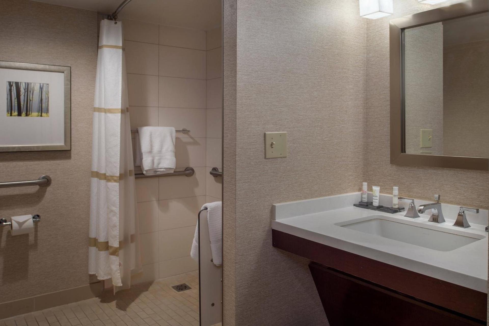 Marriott St. Louis West photo 26