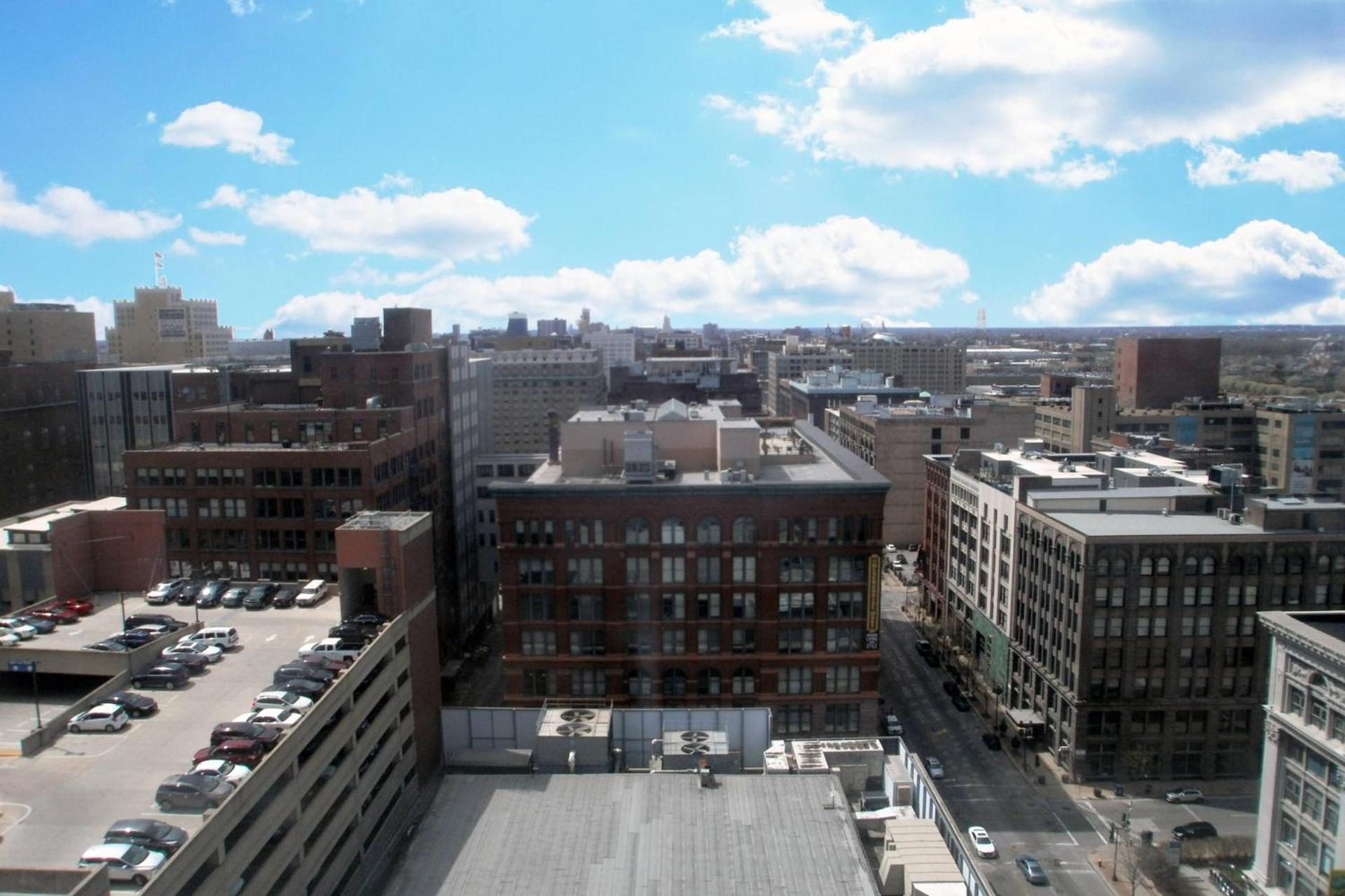 Marriott St. Louis Grand photo 13