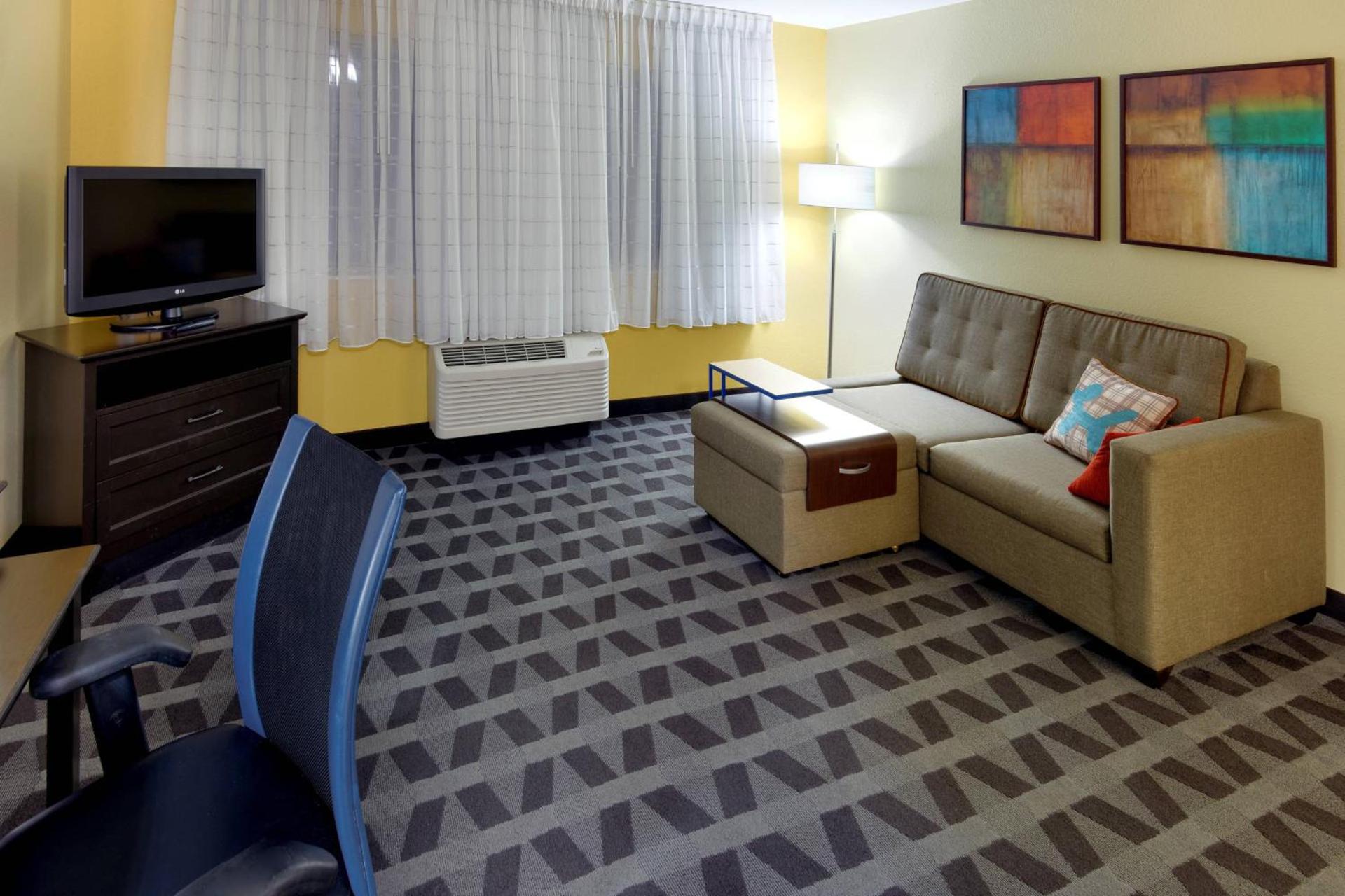 TownePlace Suites Joplin photo 14