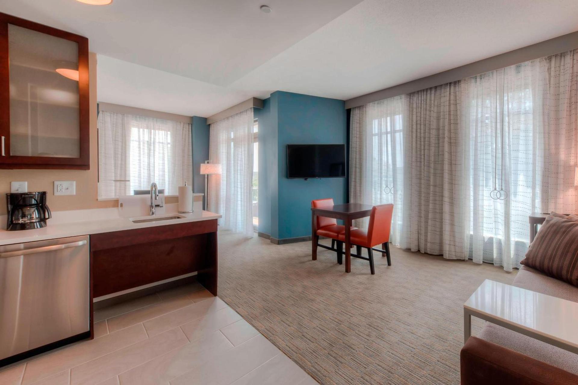 Residence Inn by Marriott Raleigh Downtown photo 32