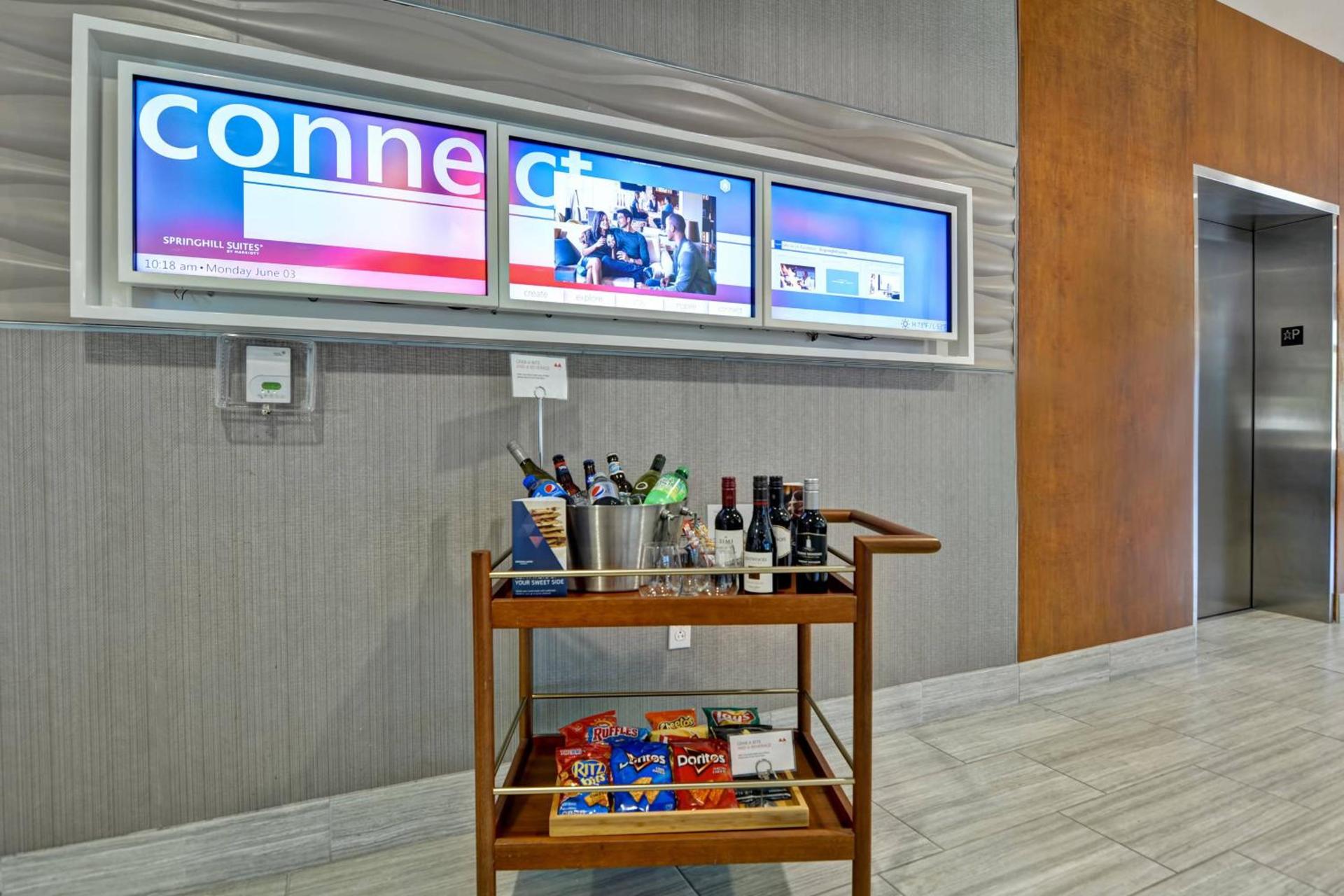 SpringHill Suites by Marriott Cincinnati Midtown photo 25