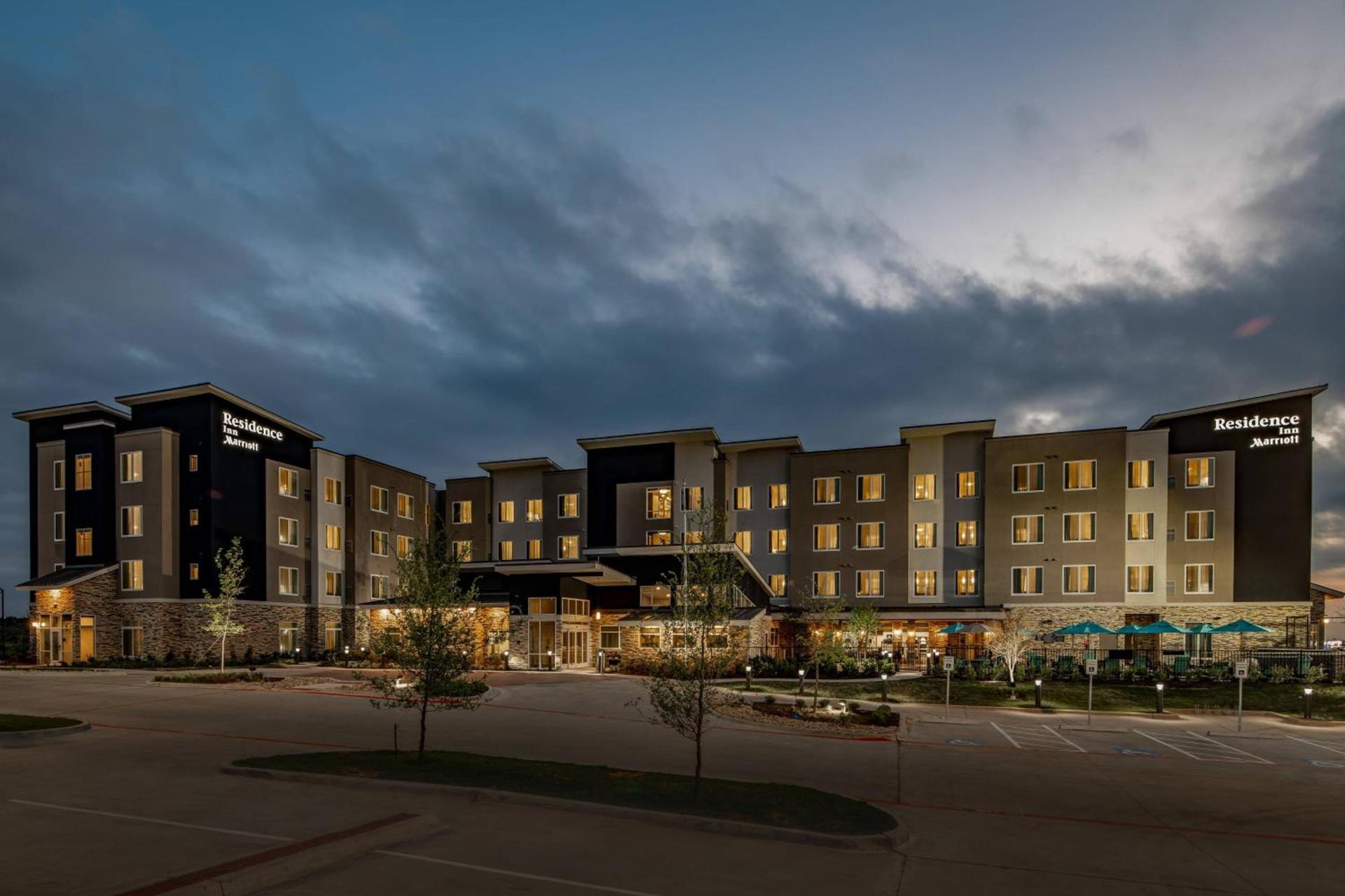 Residence Inn by Marriott Dallas at The Canyon photo 3