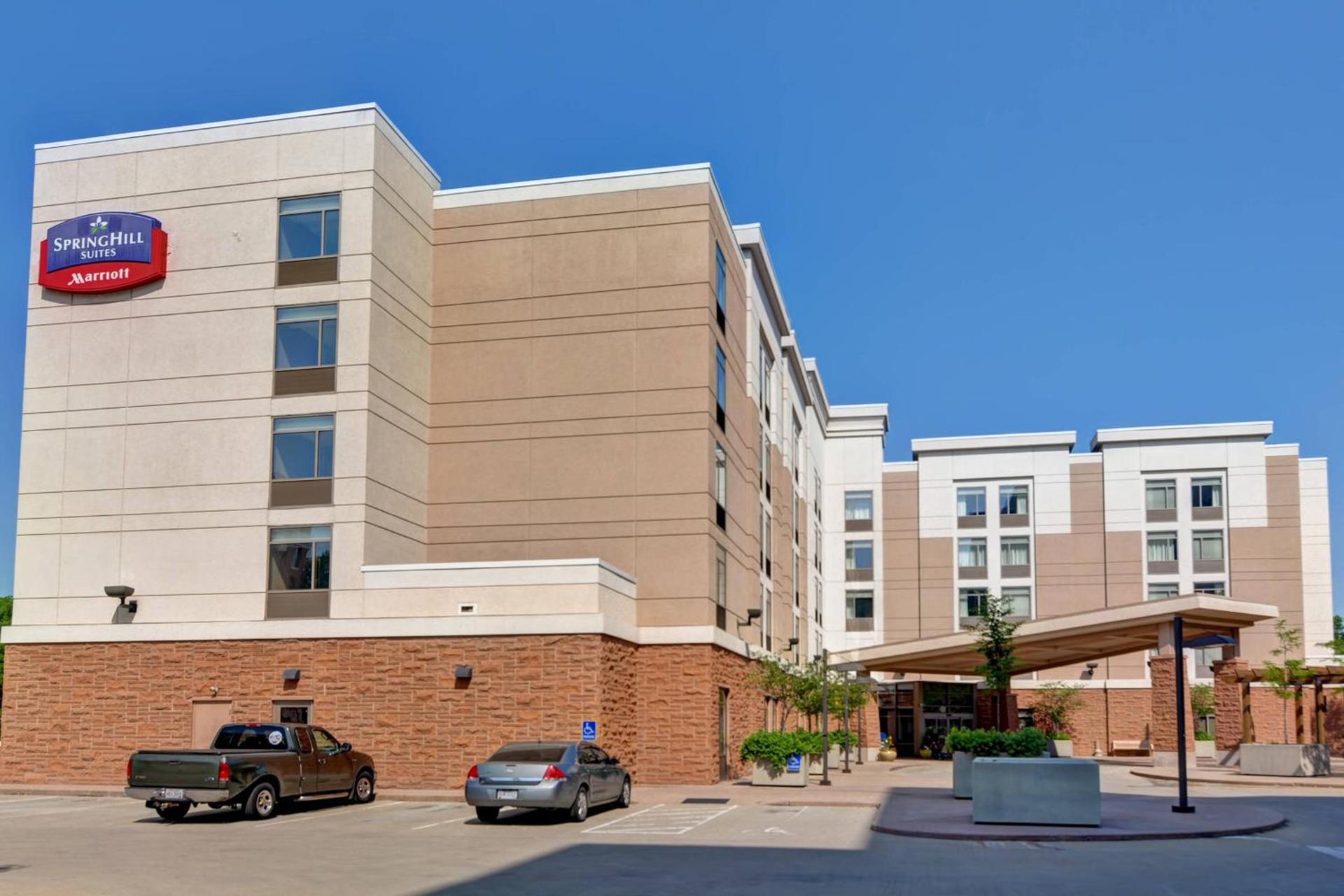 SpringHill Suites by Marriott Cincinnati Midtown photo 3