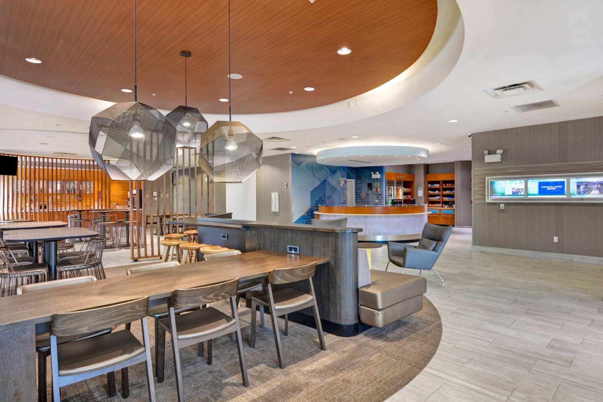 SpringHill Suites by Marriott Cincinnati Midtown photo 9