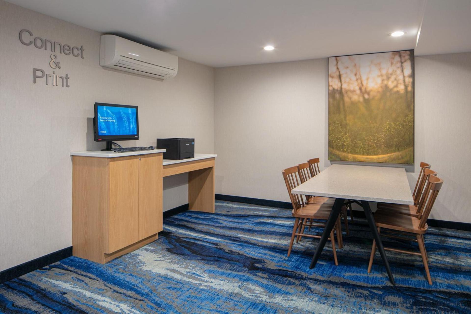 Fairfield Inn by Marriott JFK Airport photo 21