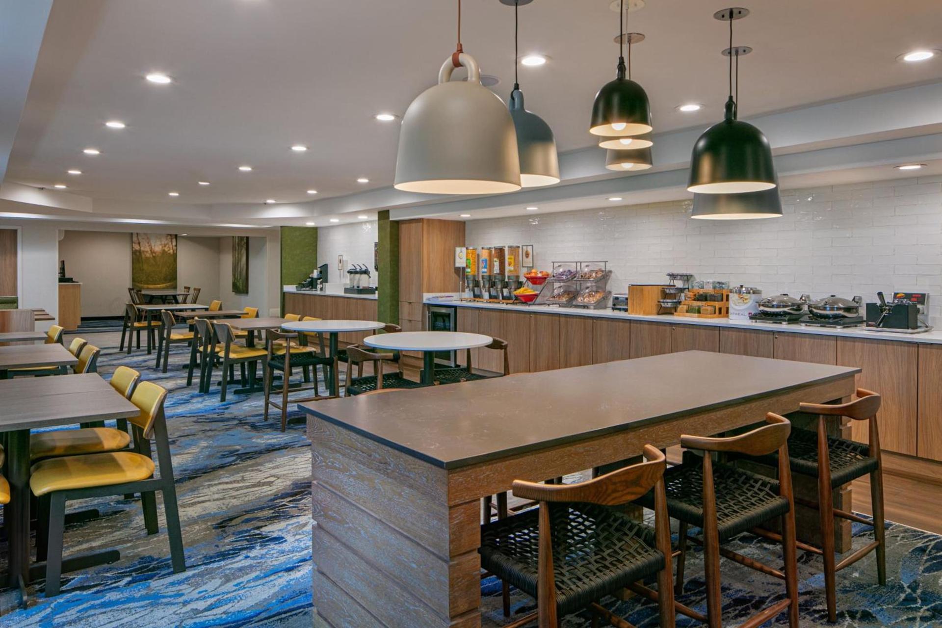 Fairfield Inn by Marriott JFK Airport photo 26