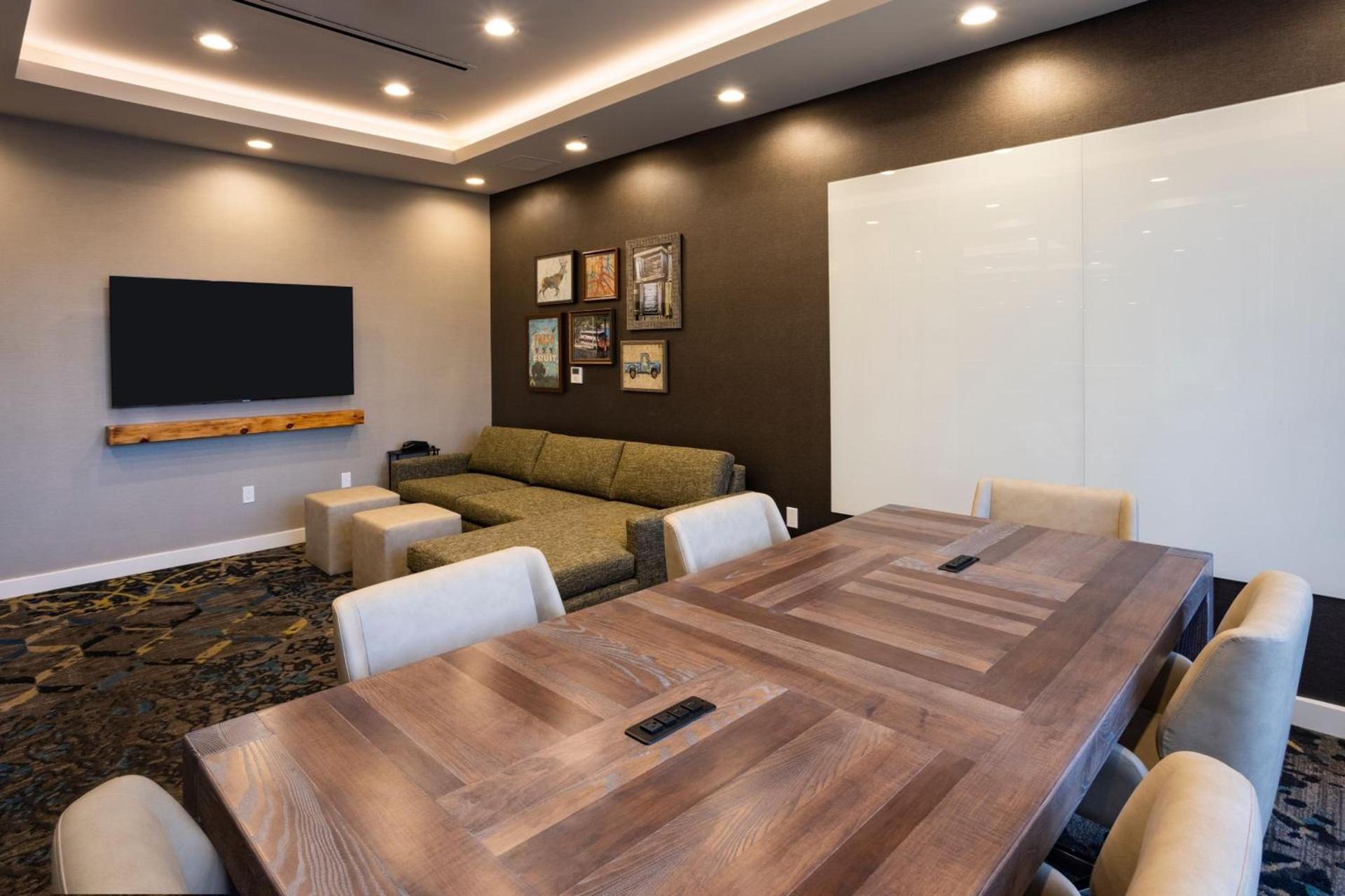 Residence Inn by Marriott Wenatchee photo 48