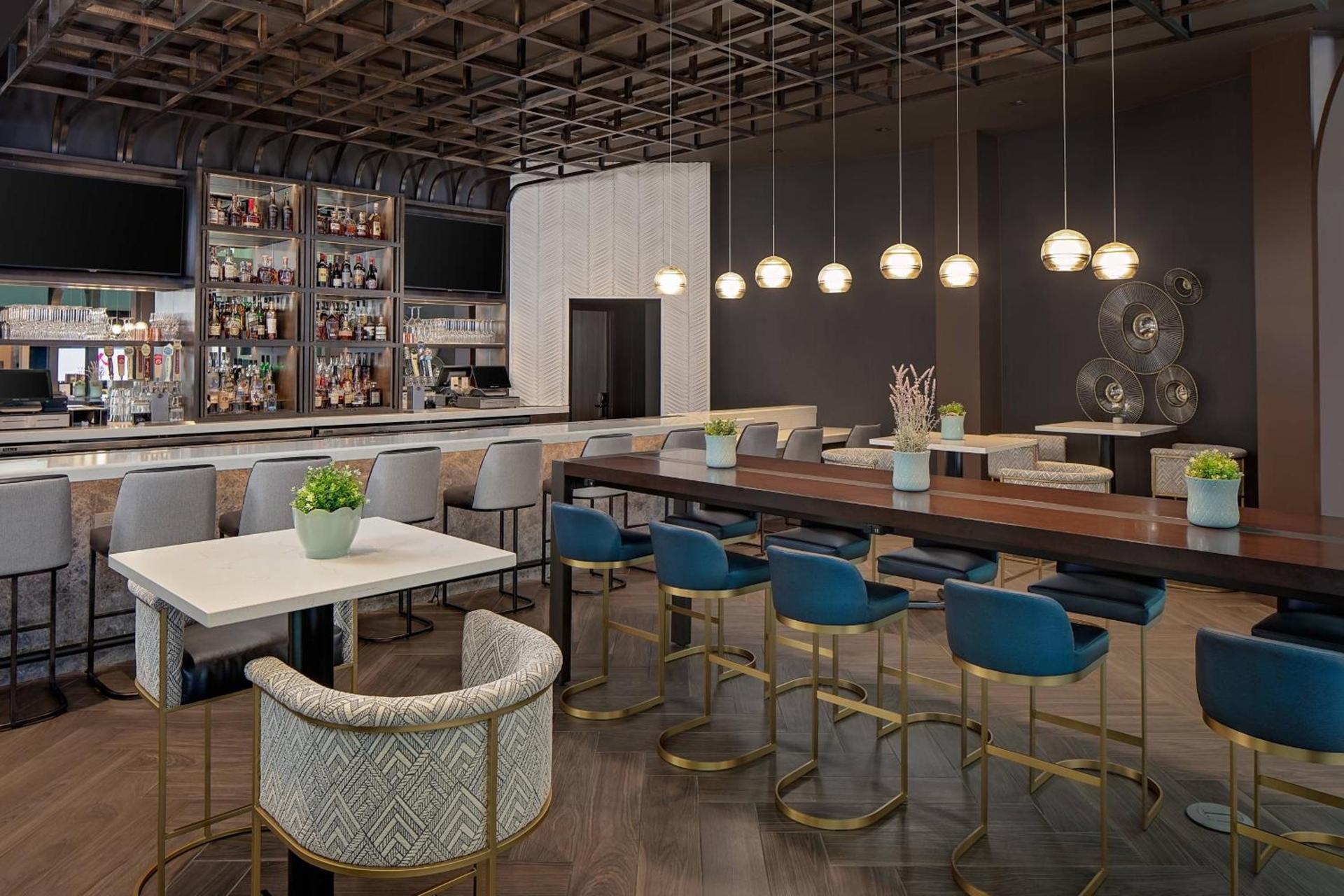 Cincinnati Marriott at RiverCenter photo 30