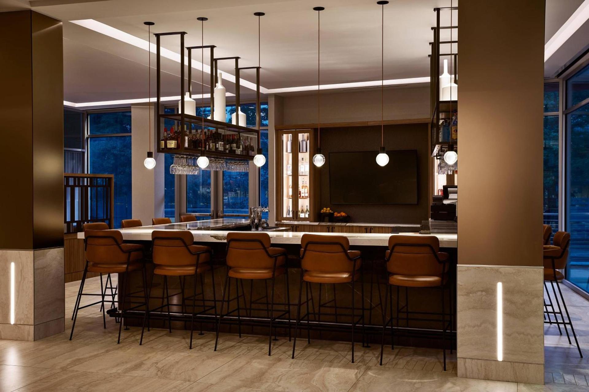 AC Hotel by Marriott Atlanta Perimeter photo 38