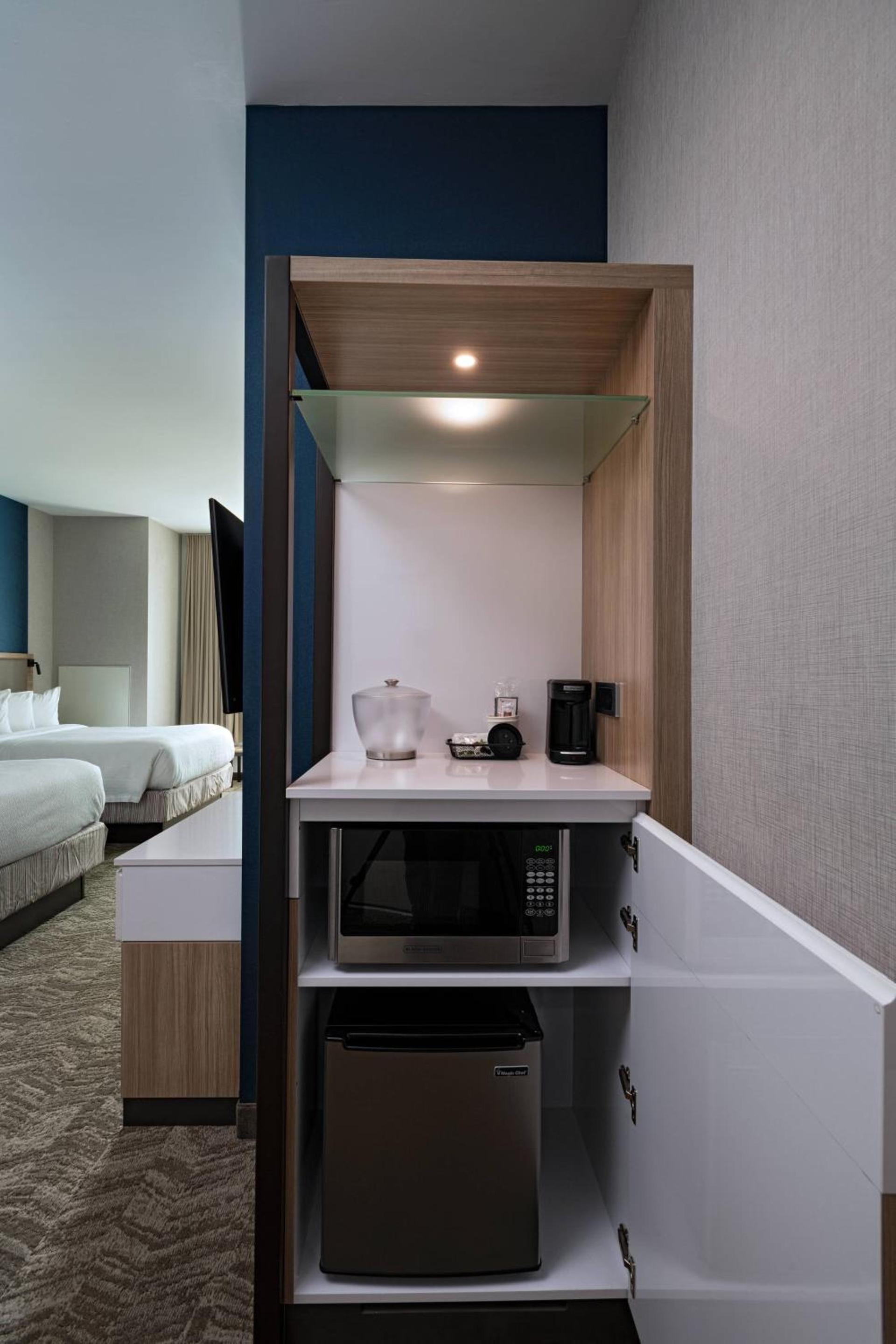 SpringHill Suites Waco photo 11