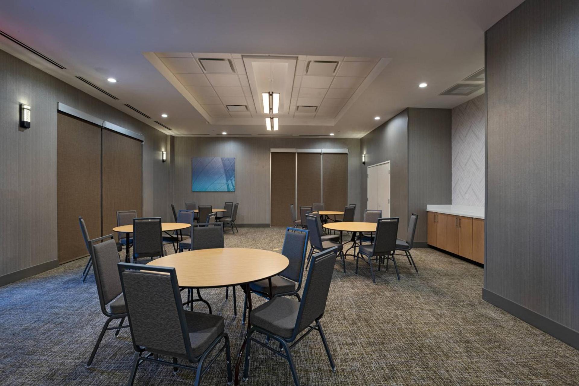 SpringHill Suites Waco photo 27