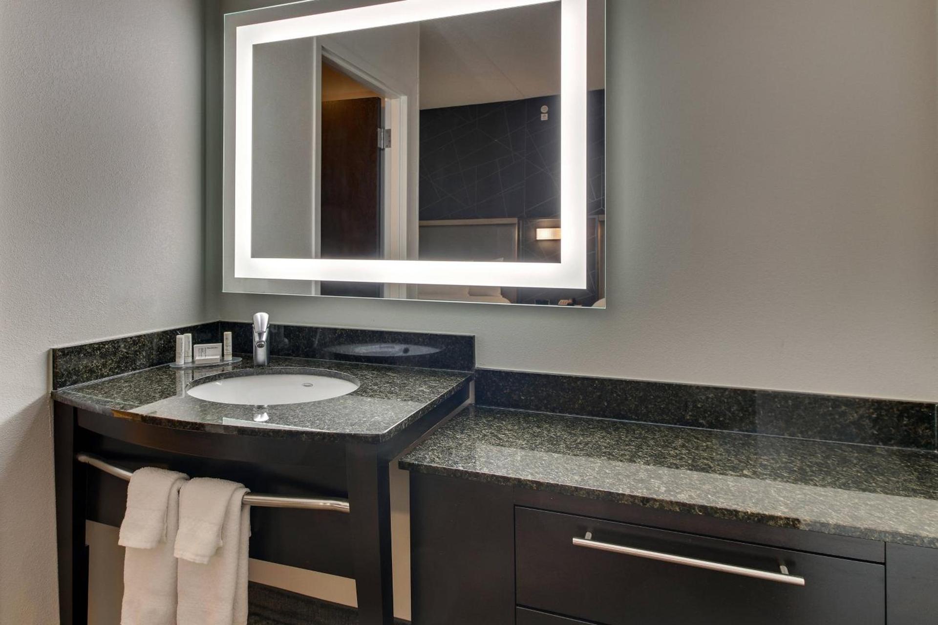 SpringHill Suites by Marriott Birmingham Downtown at UAB photo 19