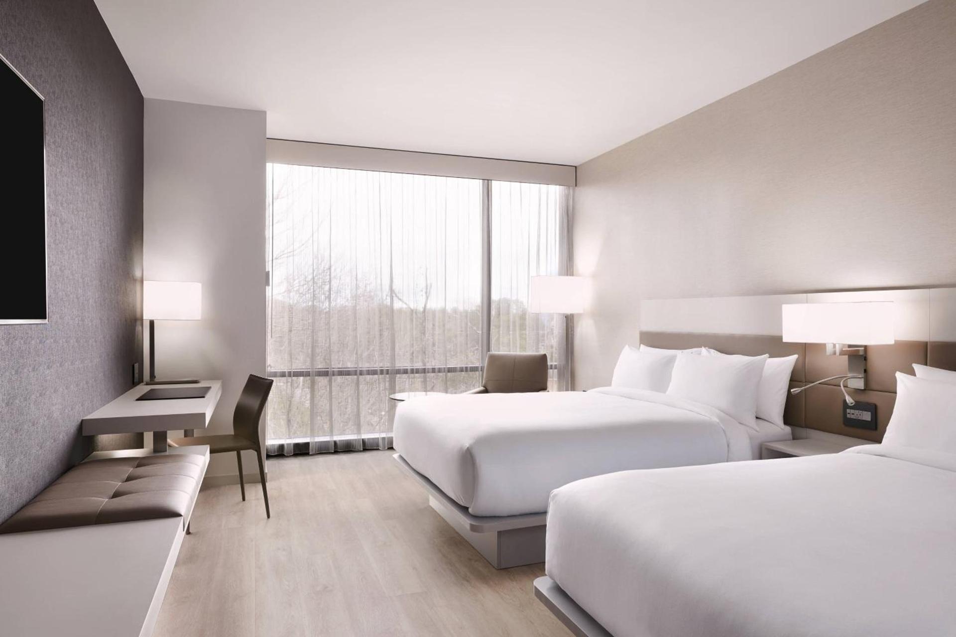 AC Hotel by Marriott Charlotte SouthPark photo 15