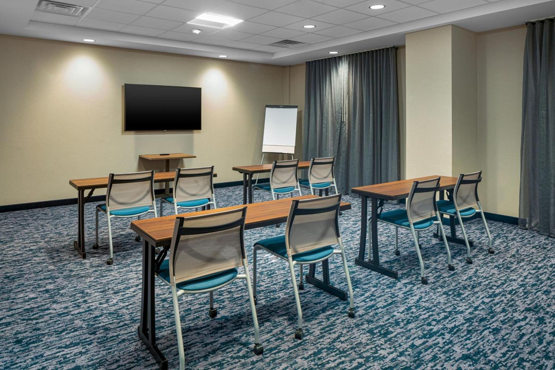 Fairfield by Marriott Inn & Suites Somerset photo 28