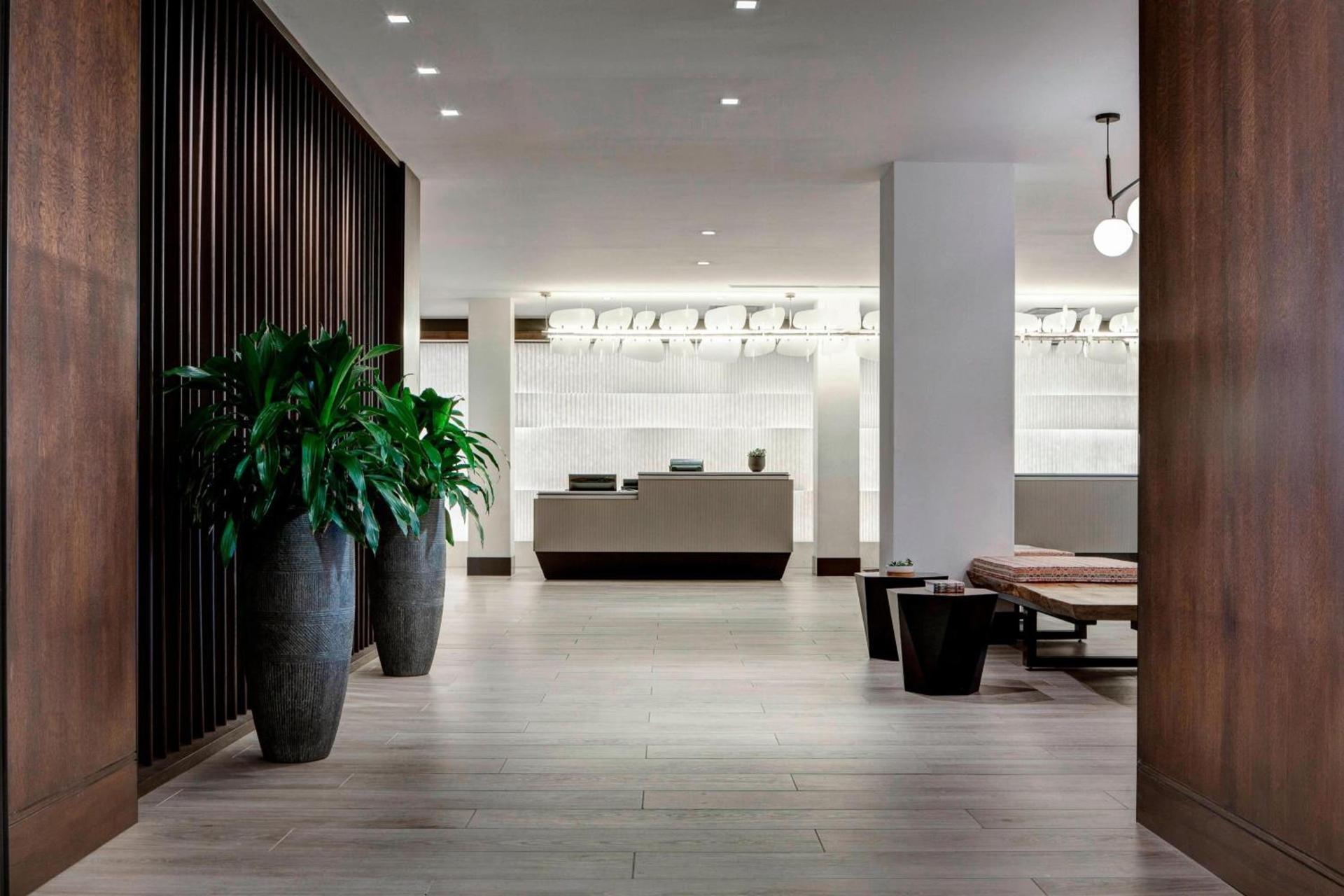 New York LaGuardia Airport Marriott photo 5