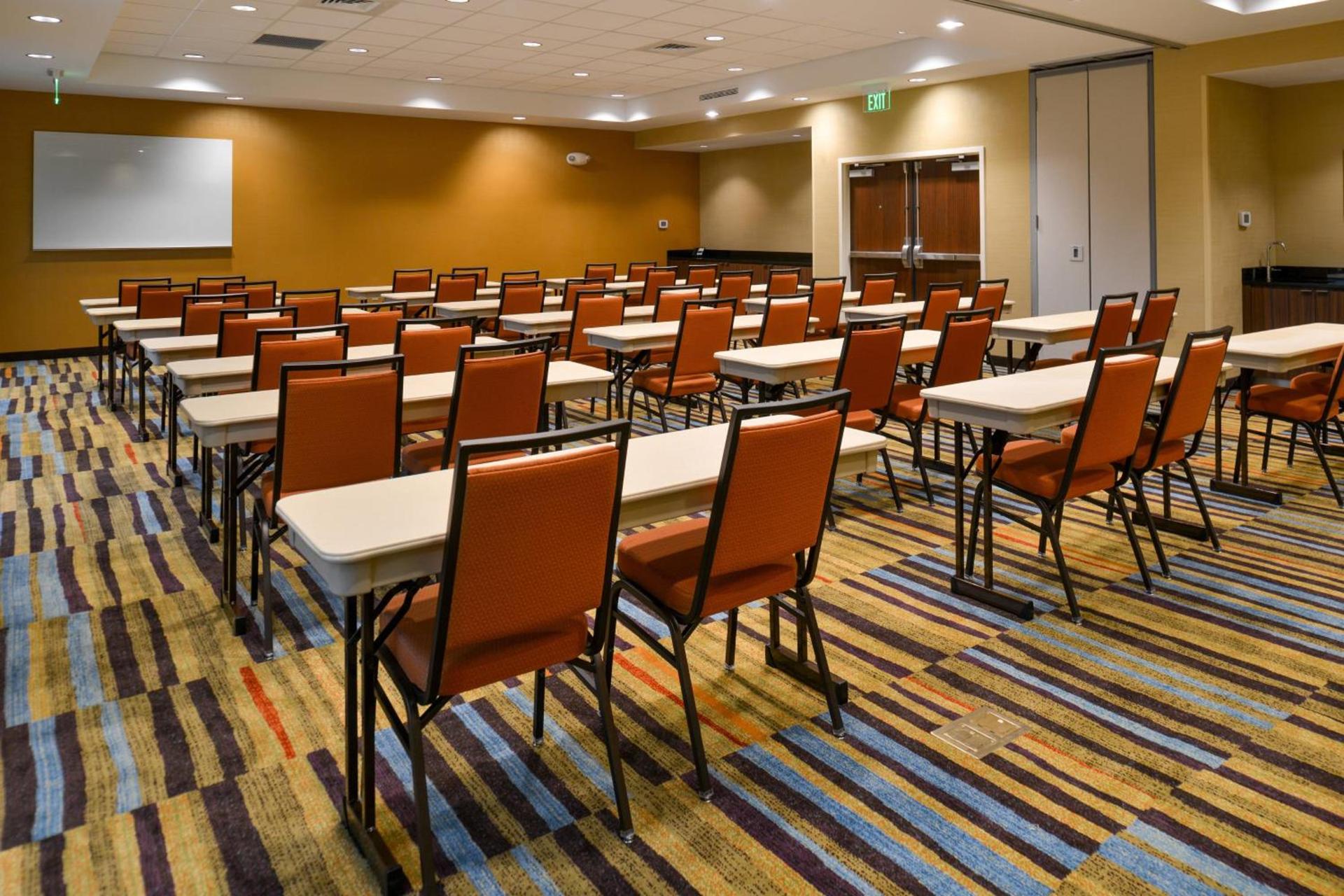 Fairfield Inn & Suites by Marriott Orlando East/UCF Area photo 47