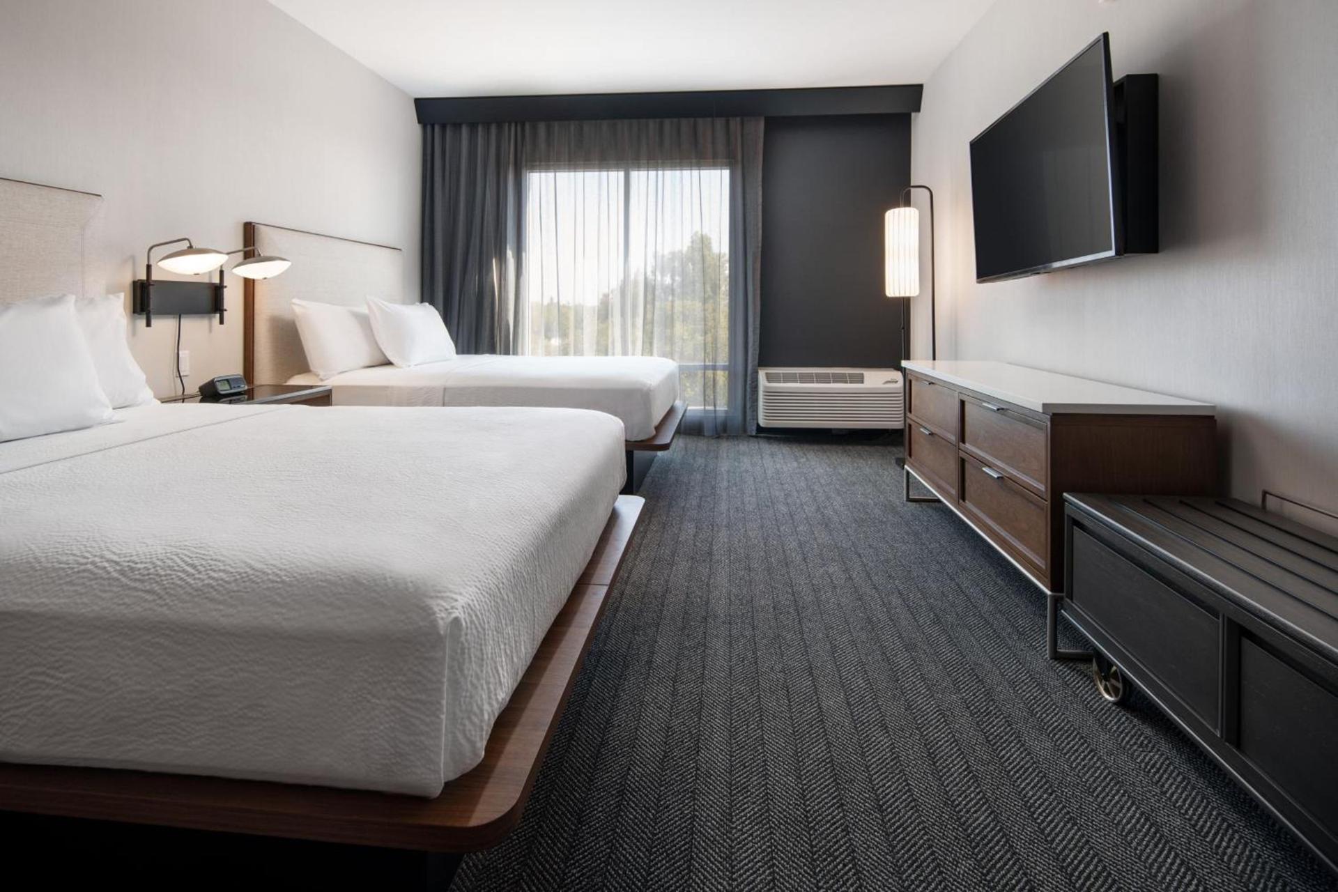 Courtyard by Marriott Fresno Clovis photo 19