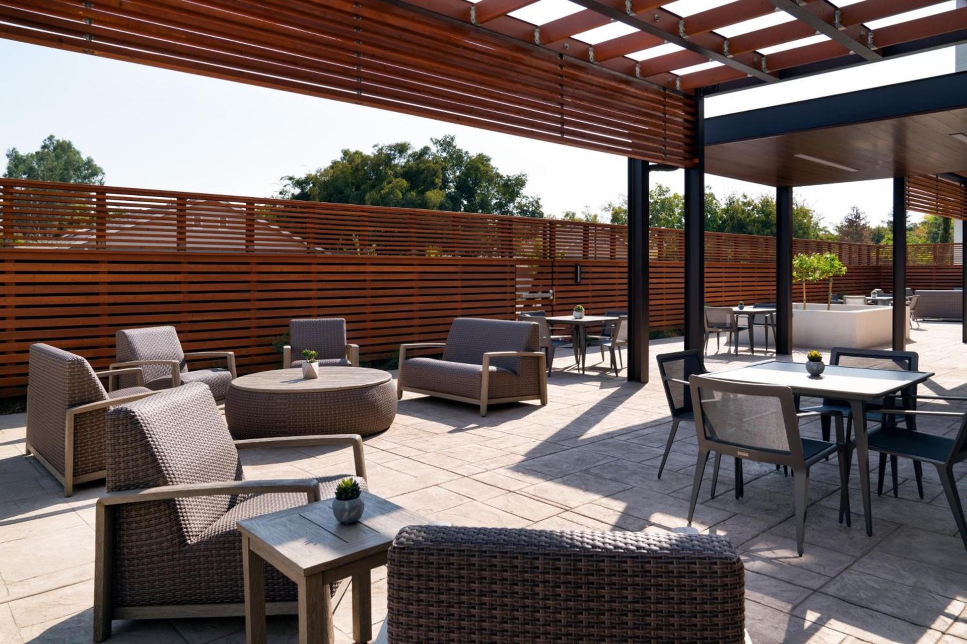 Courtyard by Marriott Fresno Clovis photo 25