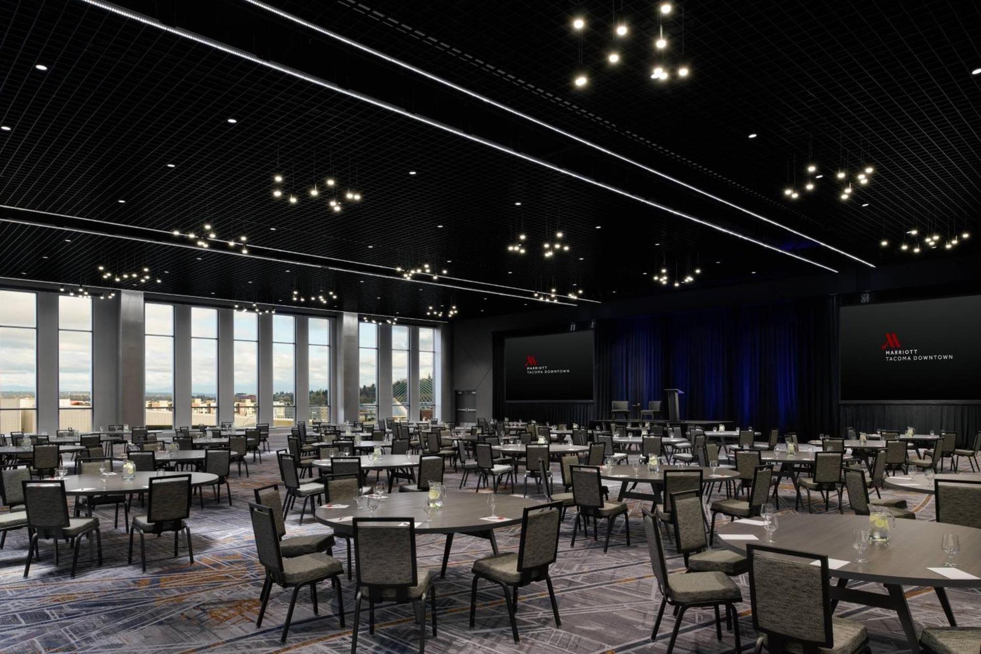 Marriott Tacoma Downtown photo 61