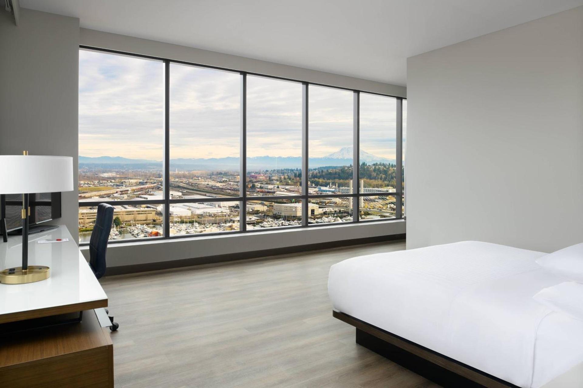 Marriott Tacoma Downtown photo 42