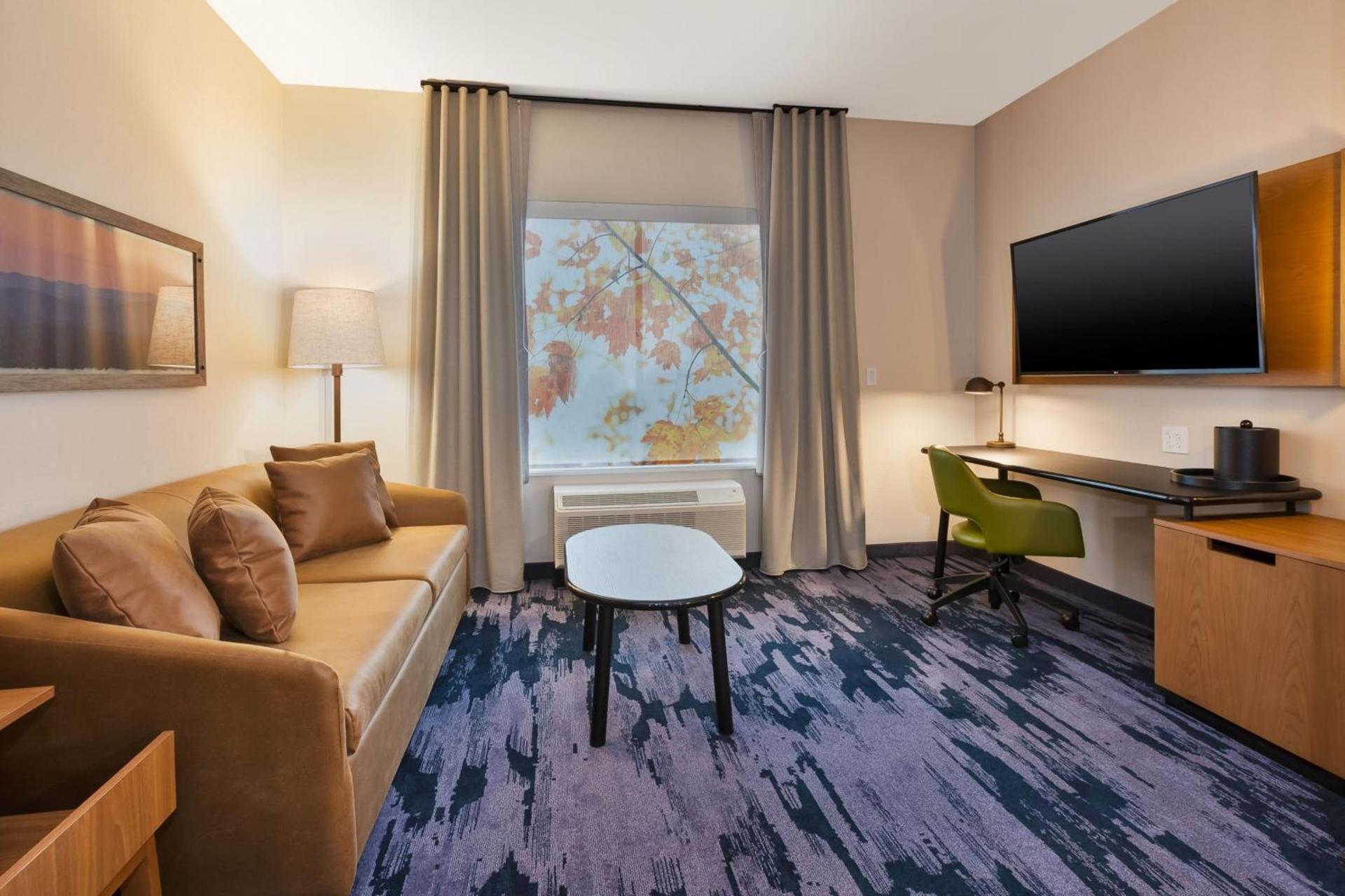 Fairfield by Marriott Inn & Suites Grand Rapids North photo 13