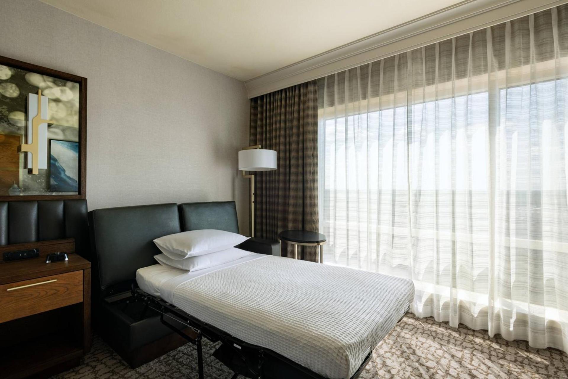 The Woodlands Waterway Marriott Hotel and Convention Center photo 17