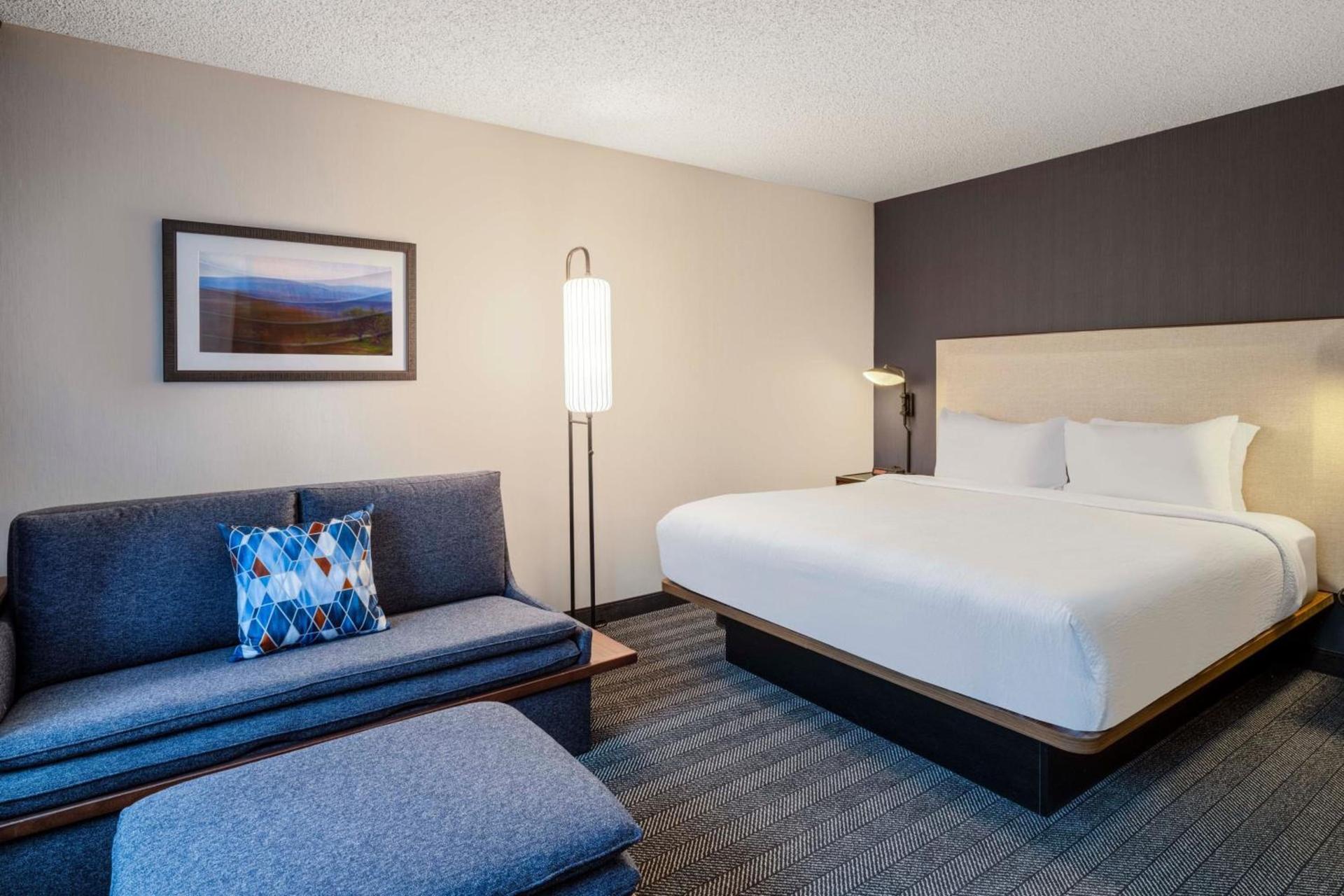 Courtyard by Marriott Denver Southwest Lakewood photo 13