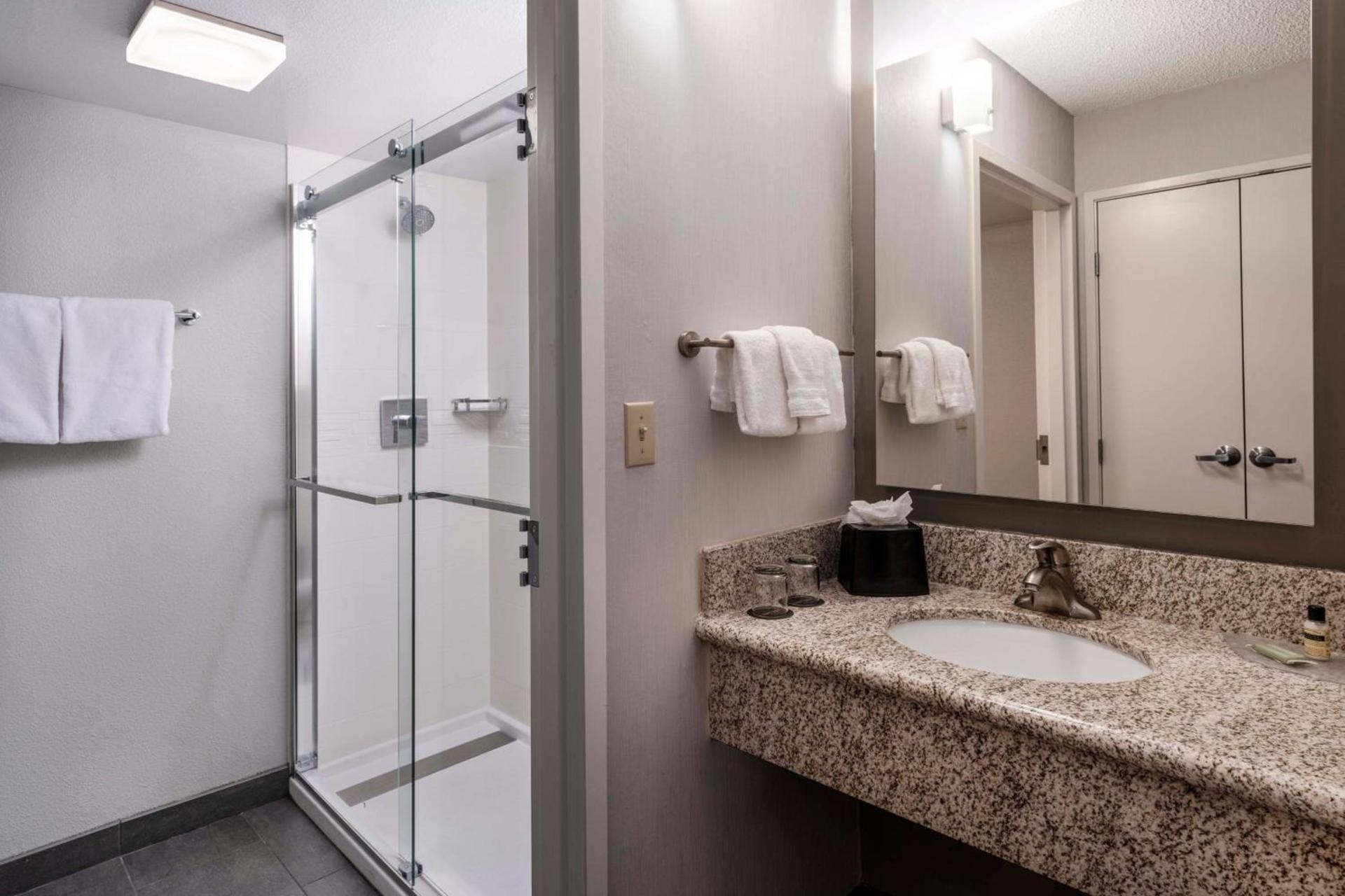 Courtyard by Marriott Denver Southwest Lakewood photo 15
