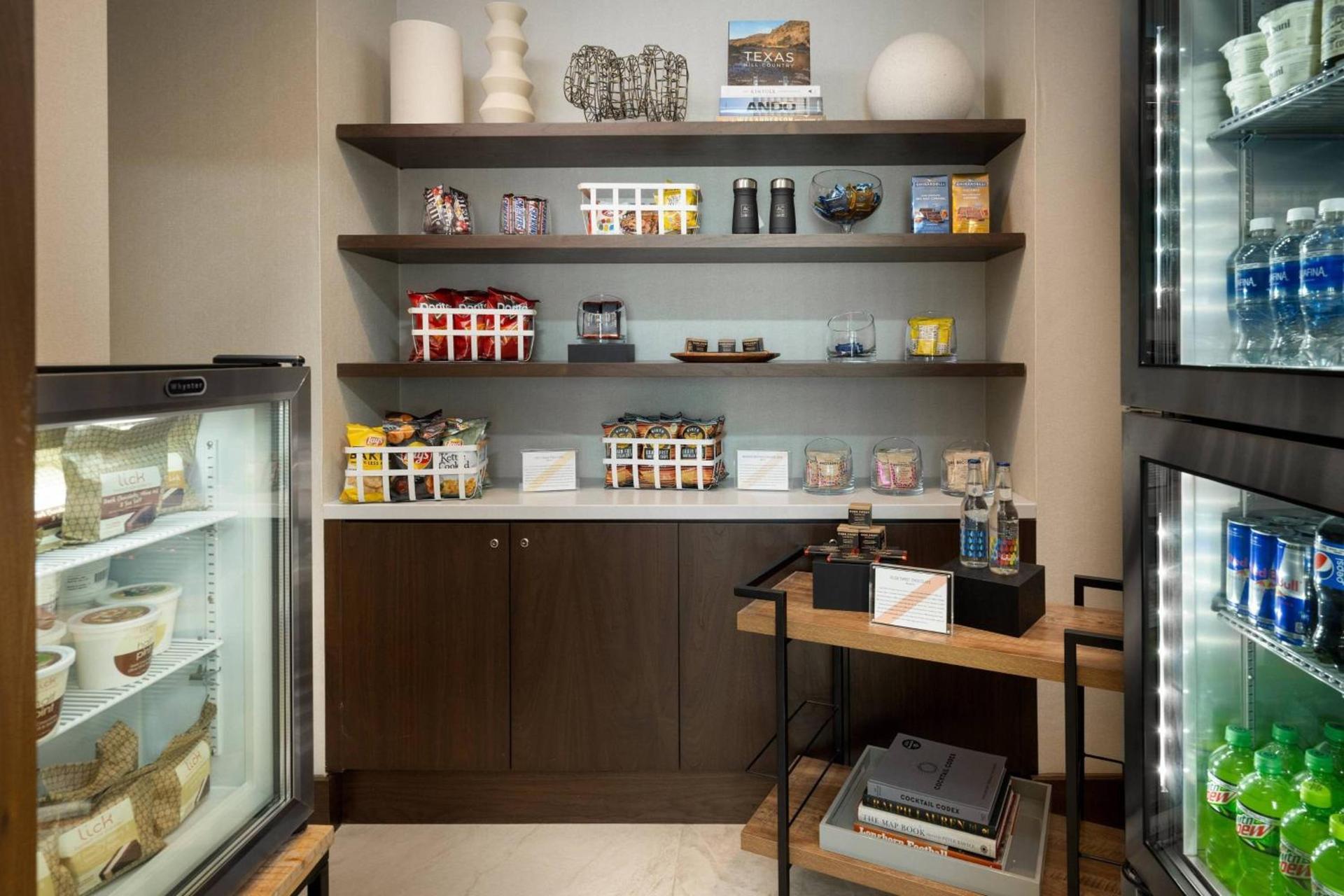 AC Hotel by Marriott Austin-University photo 28