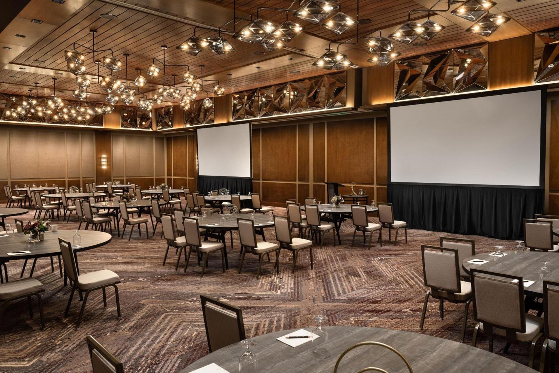 AC Hotel by Marriott Austin-University photo 69