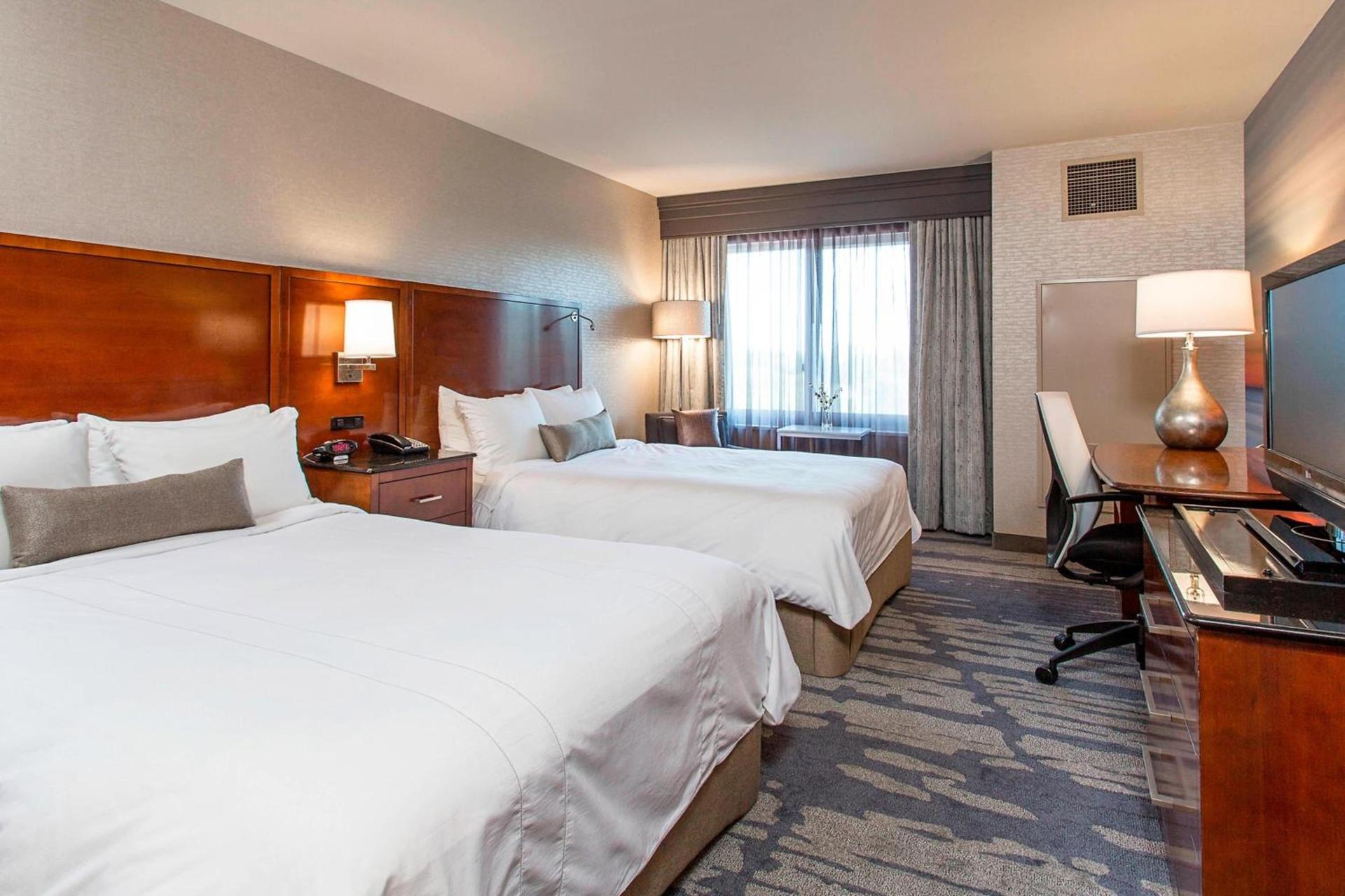 Rochester Airport Marriott photo 9