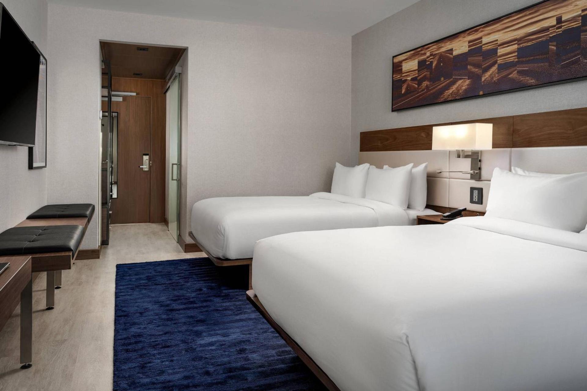 AC Hotel by Marriott Austin-University photo 9