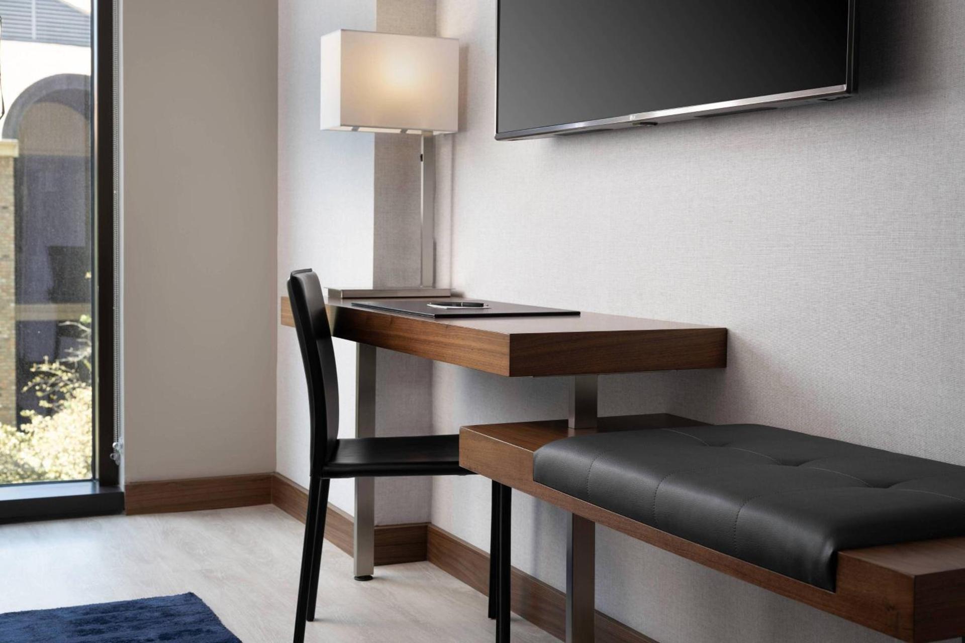 AC Hotel by Marriott Austin-University photo 15