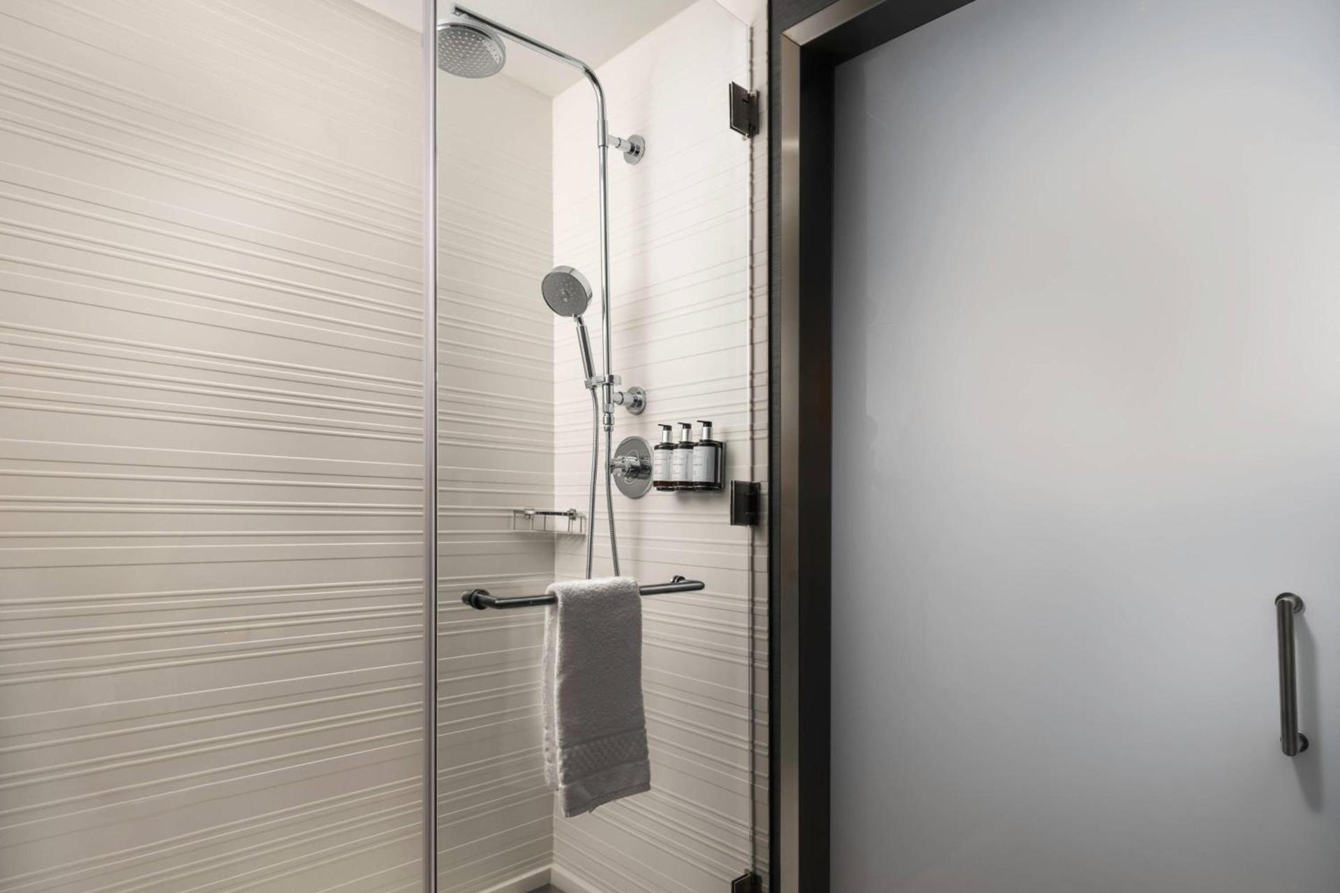 AC Hotel by Marriott Austin-University photo 24