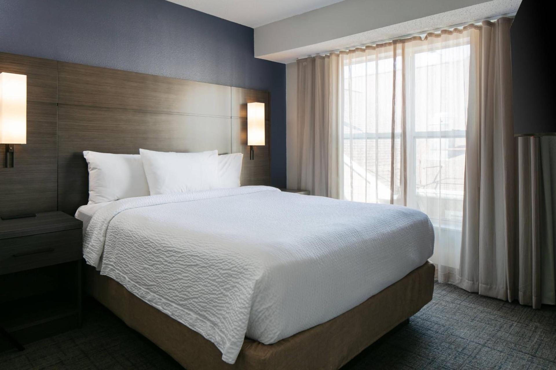 Residence Inn by Marriott Tulsa South photo 10