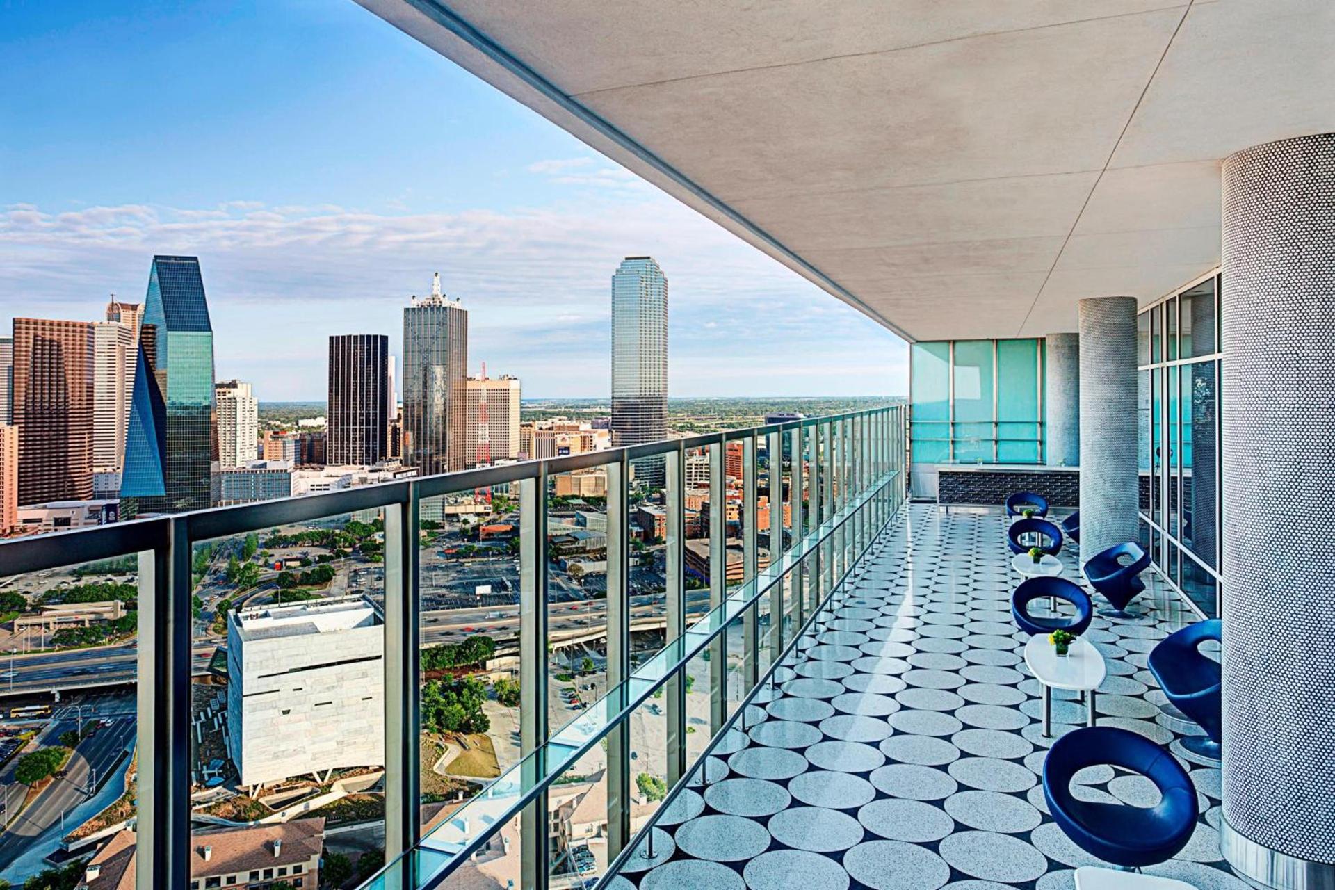 W Dallas photo 76